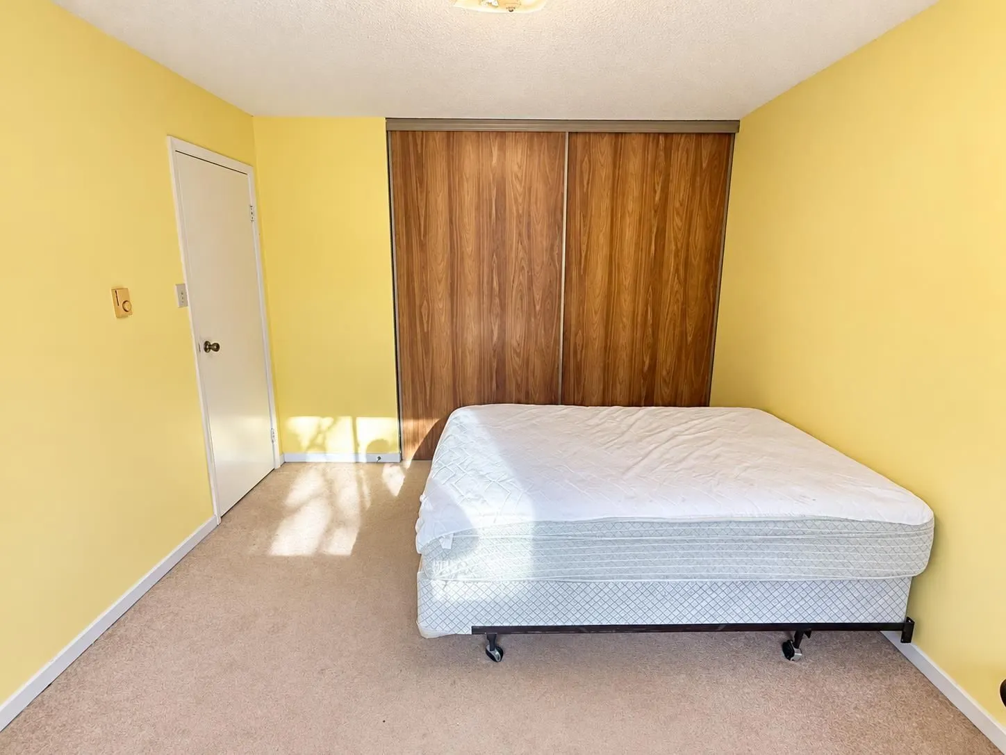 43 McLaren Crescent