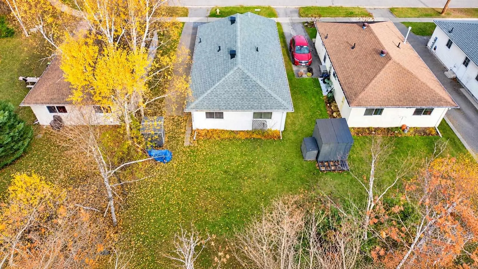43 McLaren Crescent