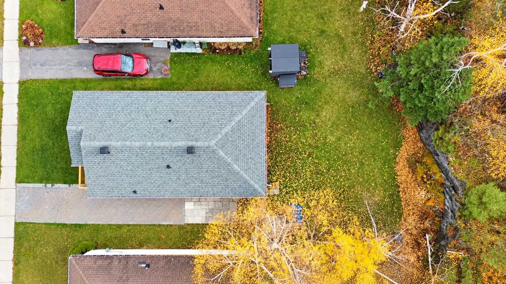 43 McLaren Crescent