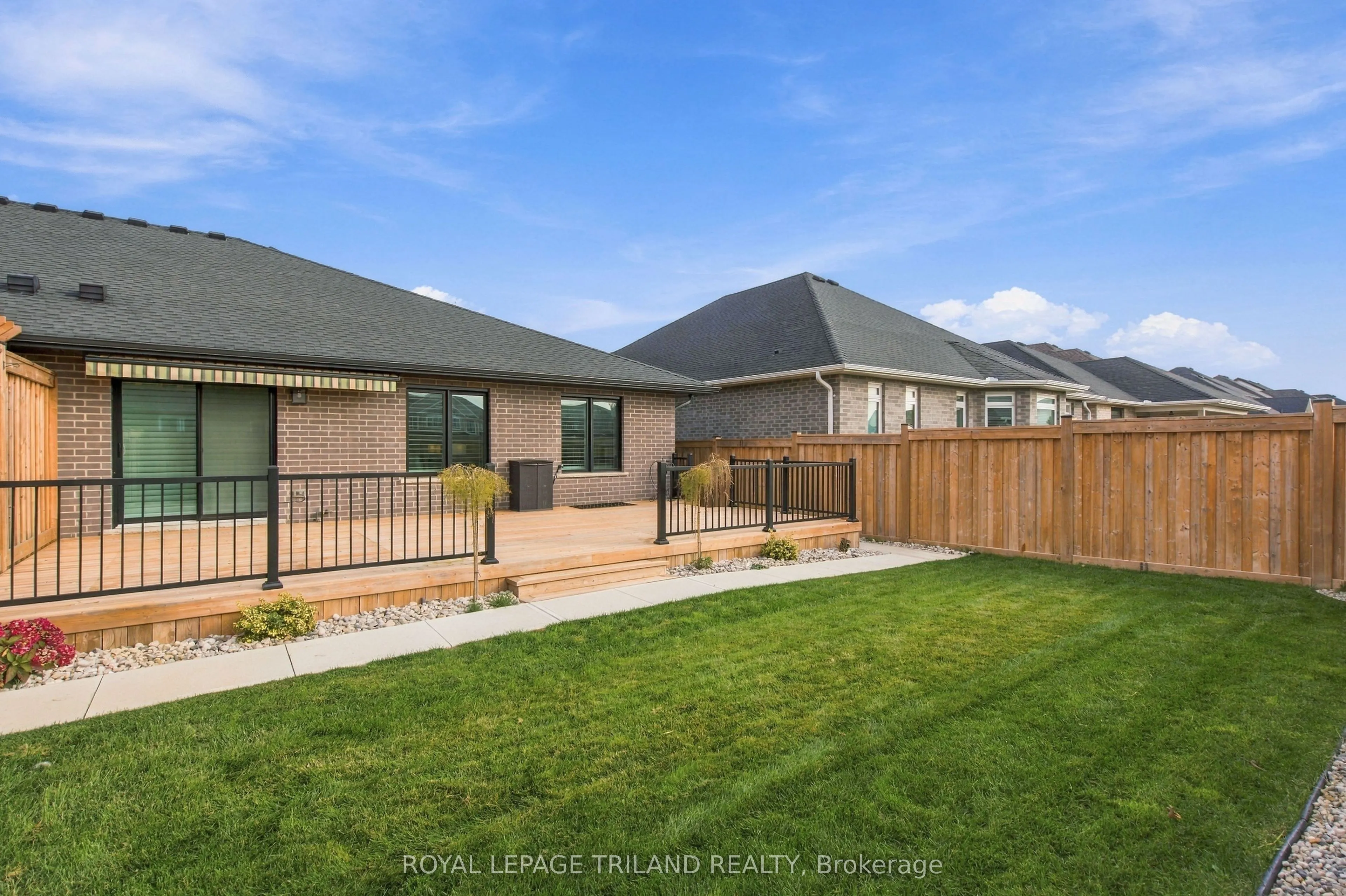 58 SILVERLEAF Path
