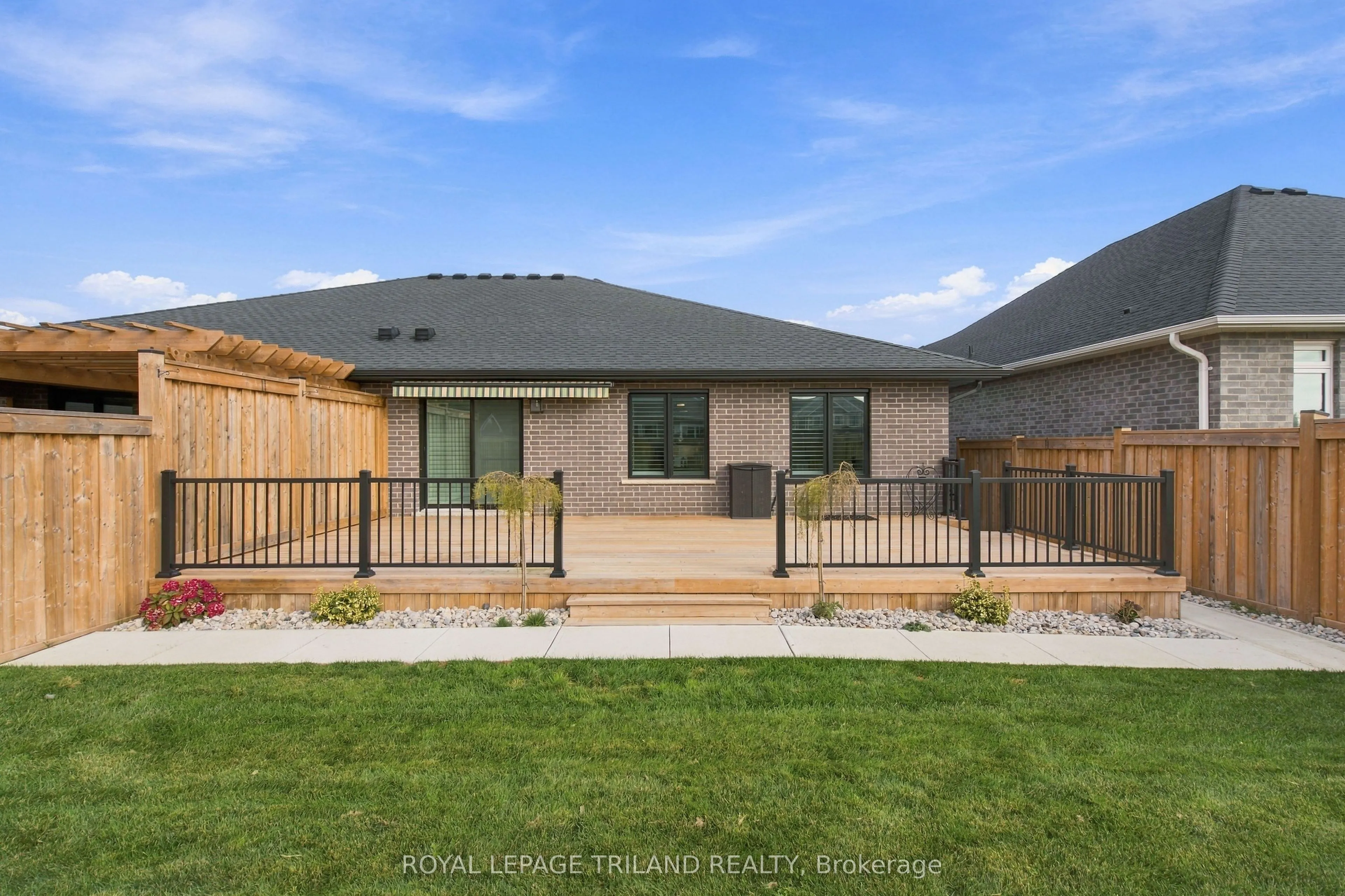 58 SILVERLEAF Path