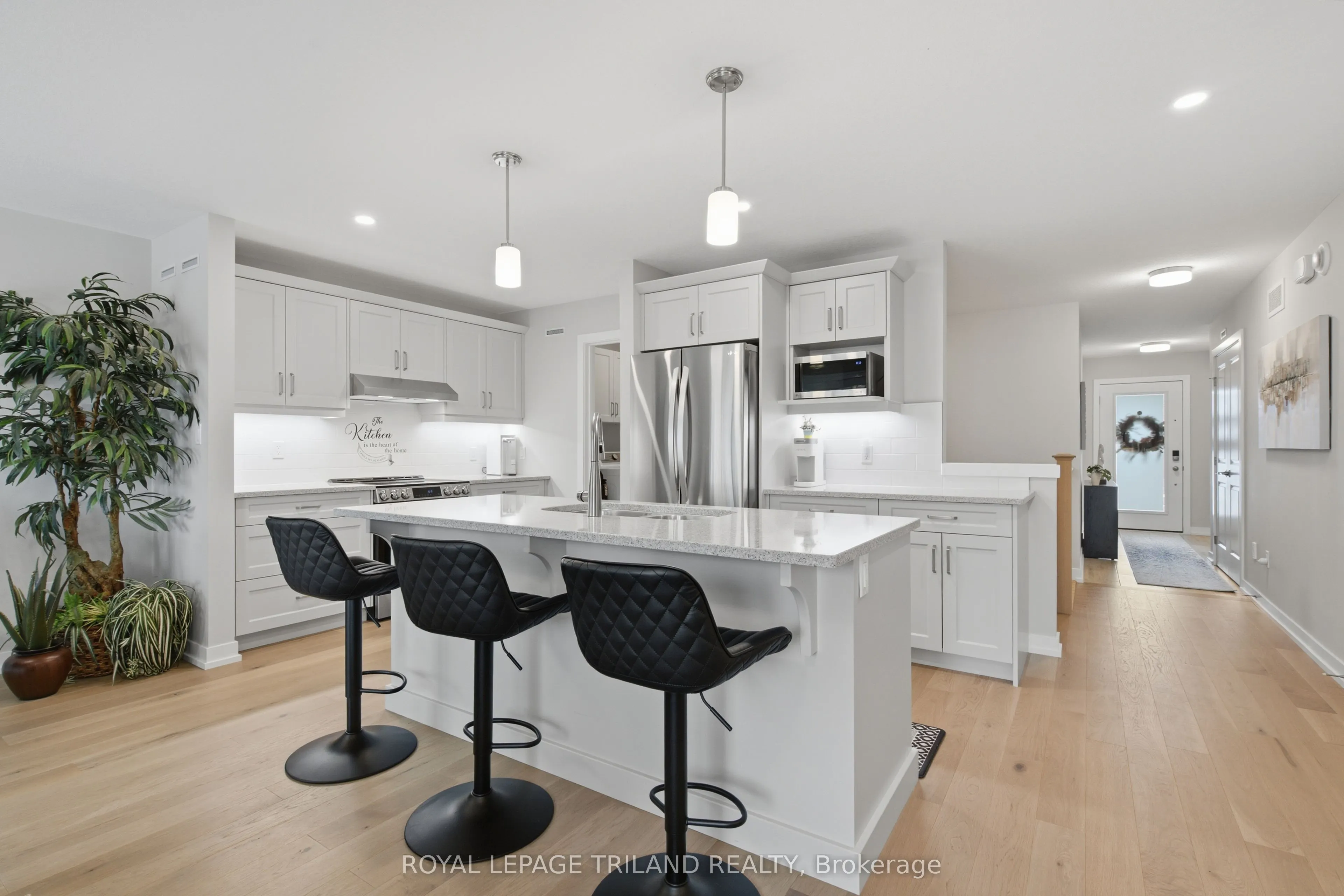 58 SILVERLEAF Path