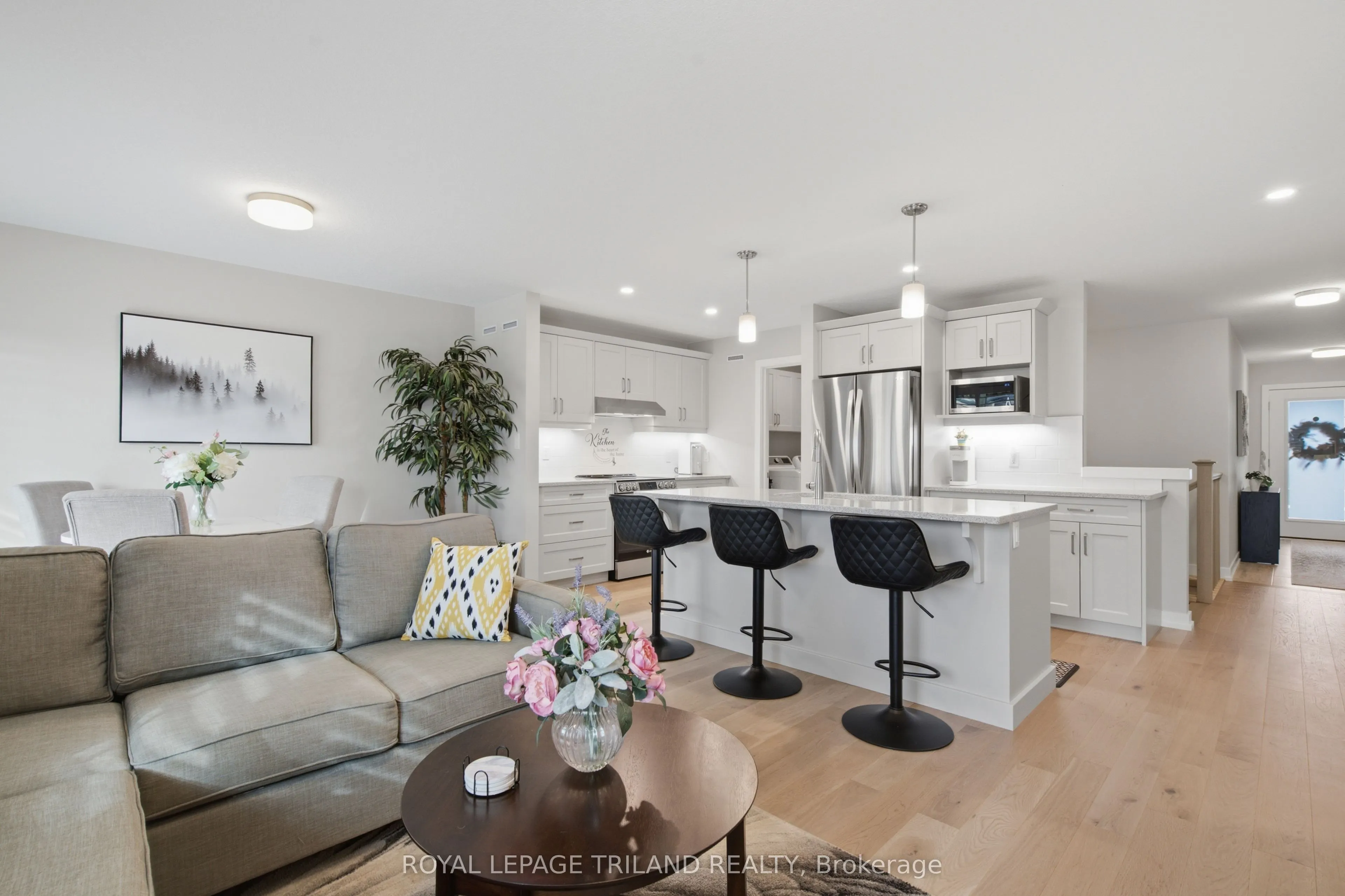58 SILVERLEAF Path