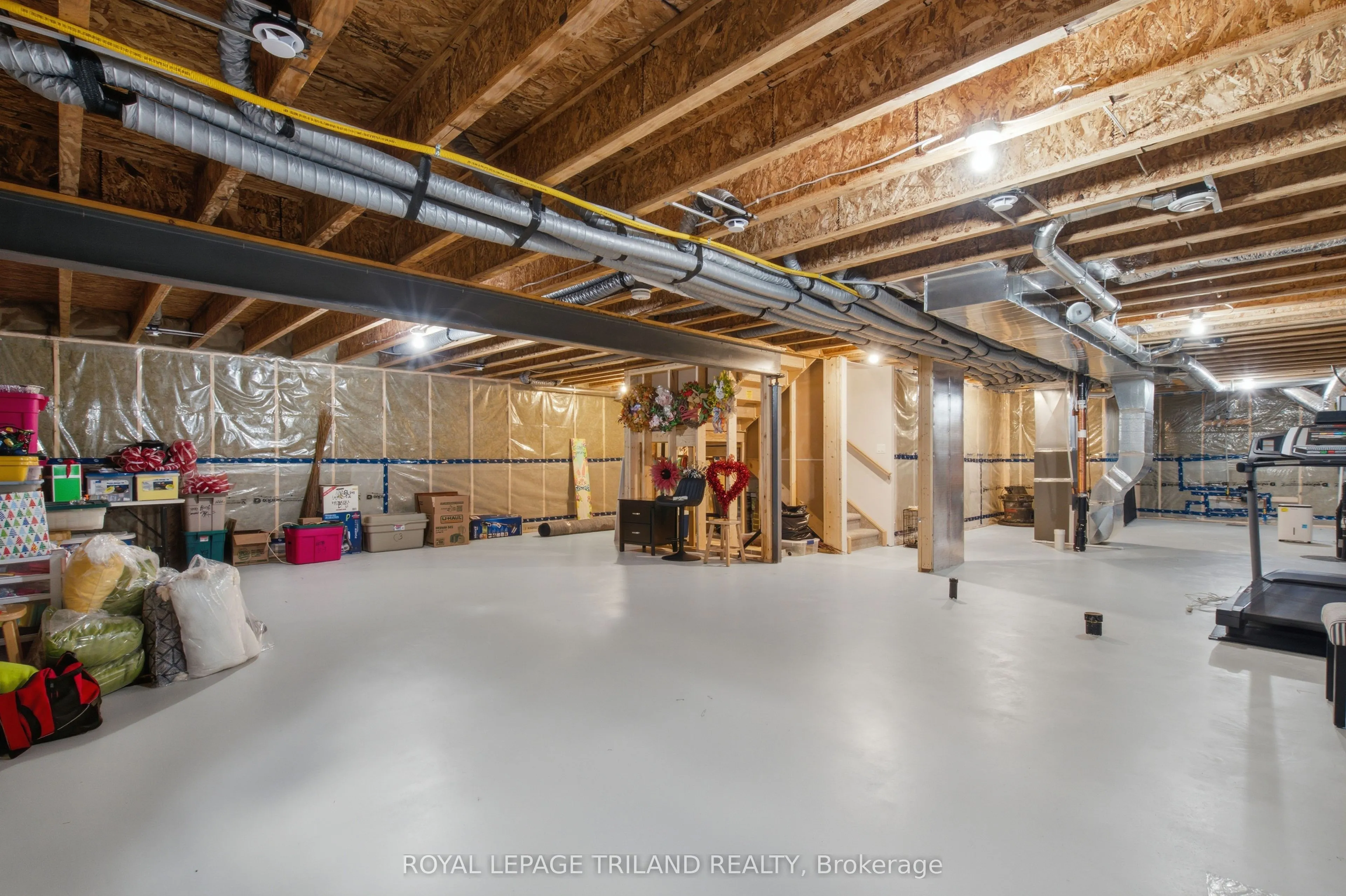 58 SILVERLEAF Path
