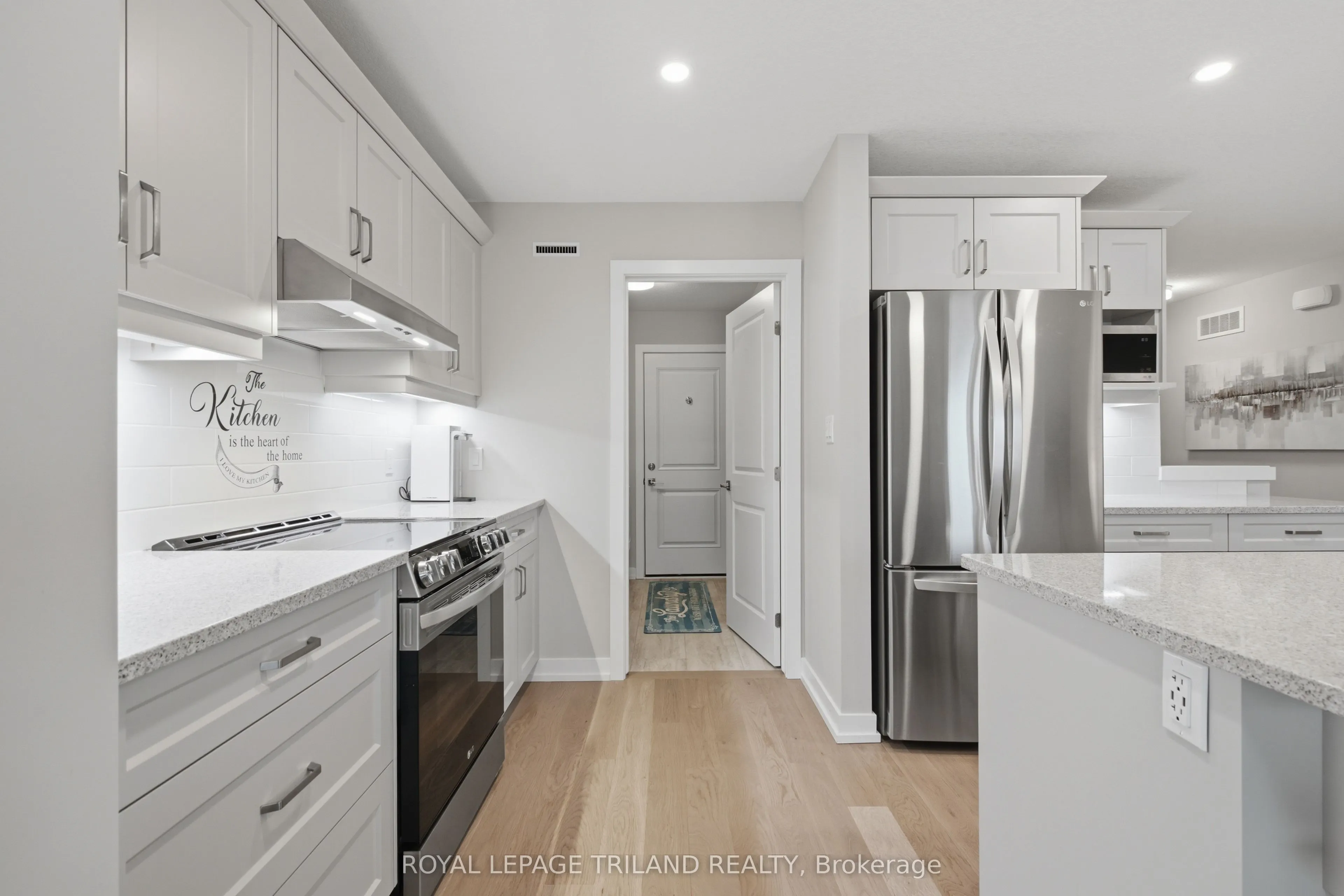 58 SILVERLEAF Path