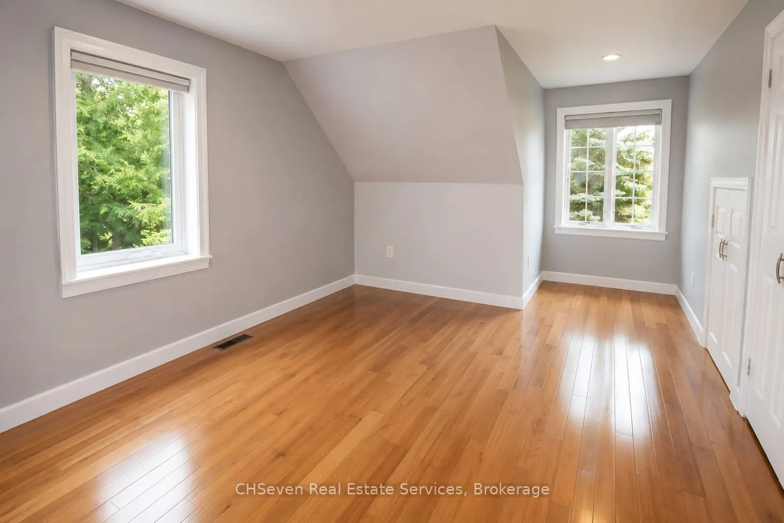 7811 WELLINGTON ROAD 22