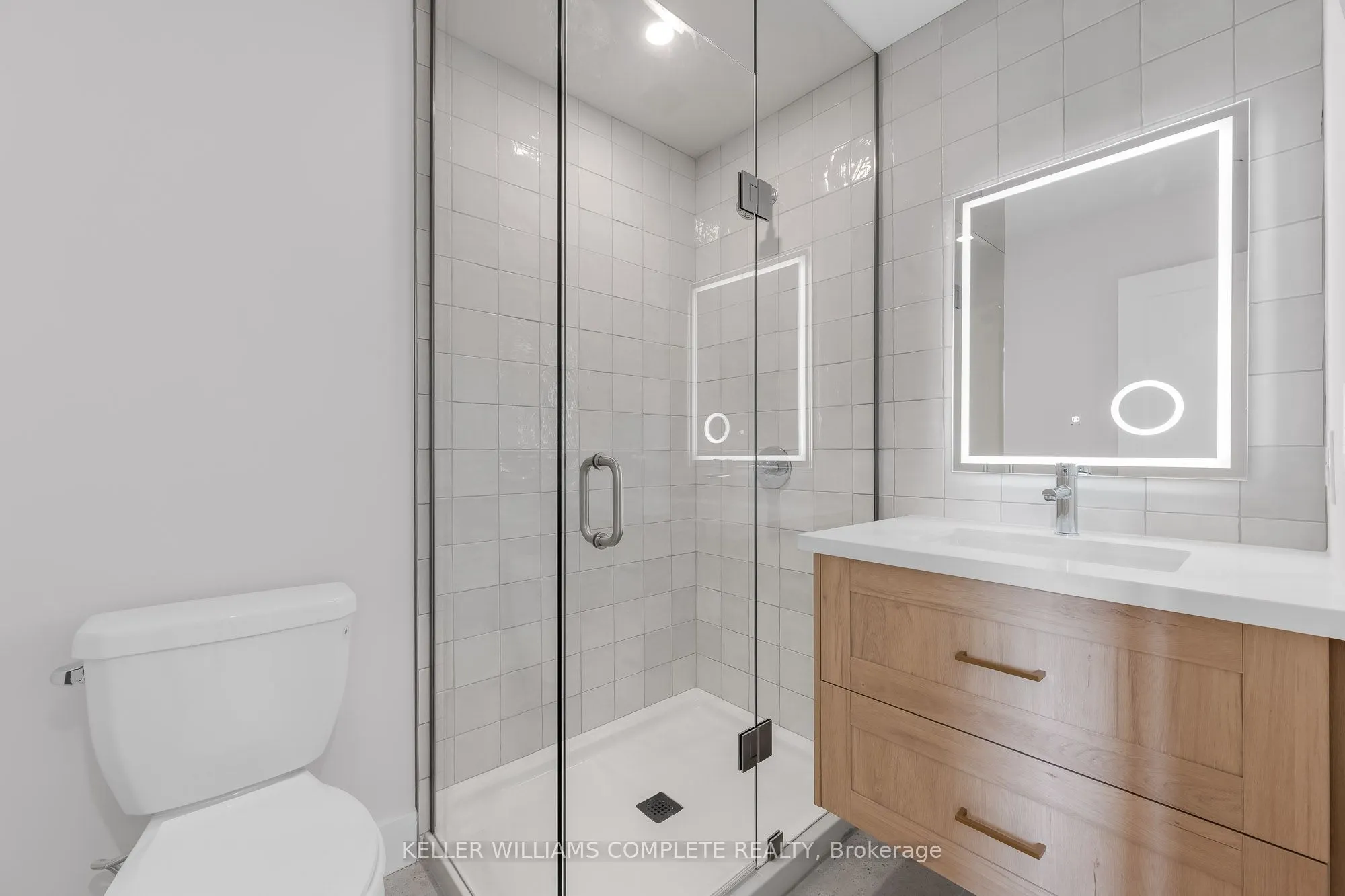 56 York Boulevard #211