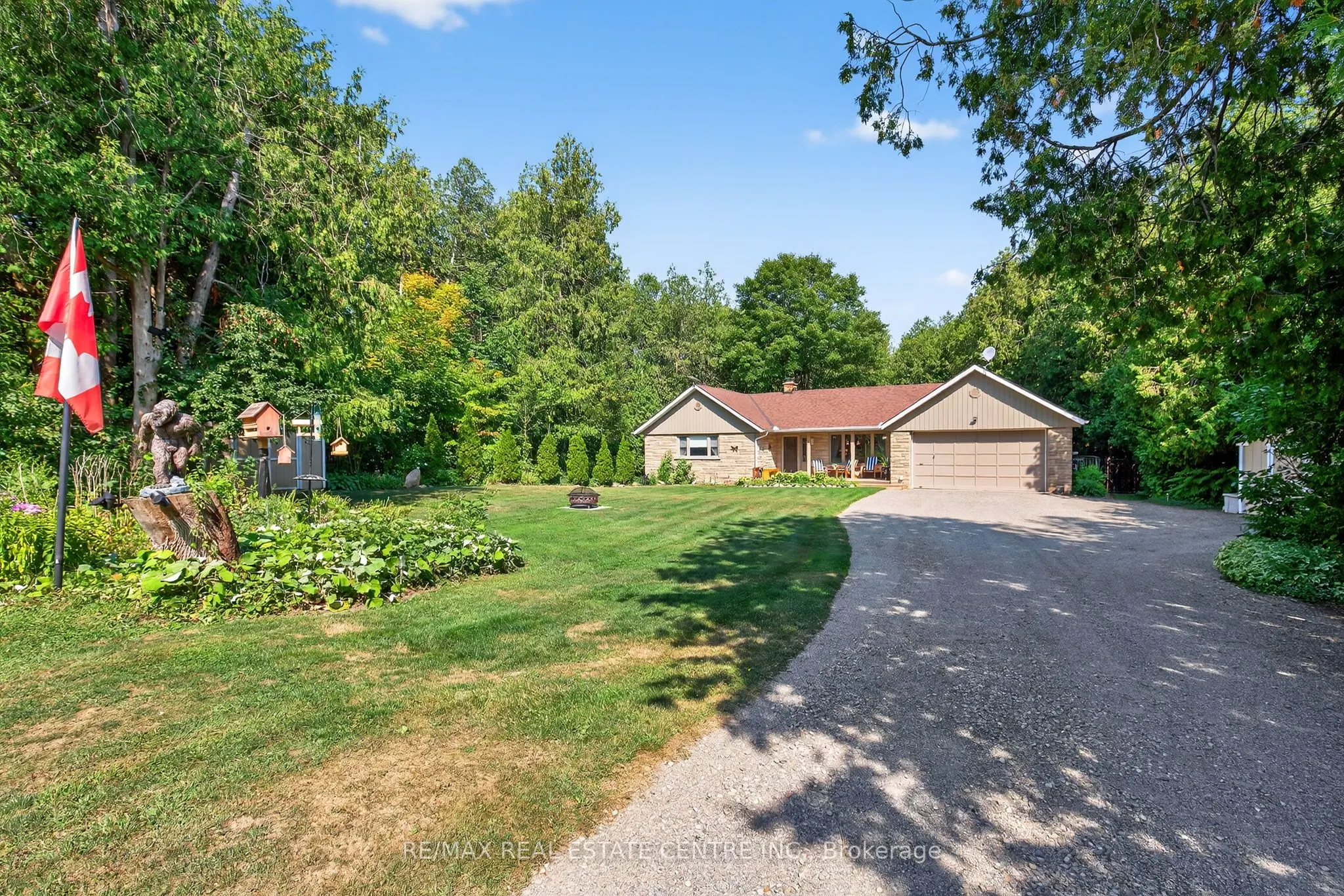 16 Cedar Lane