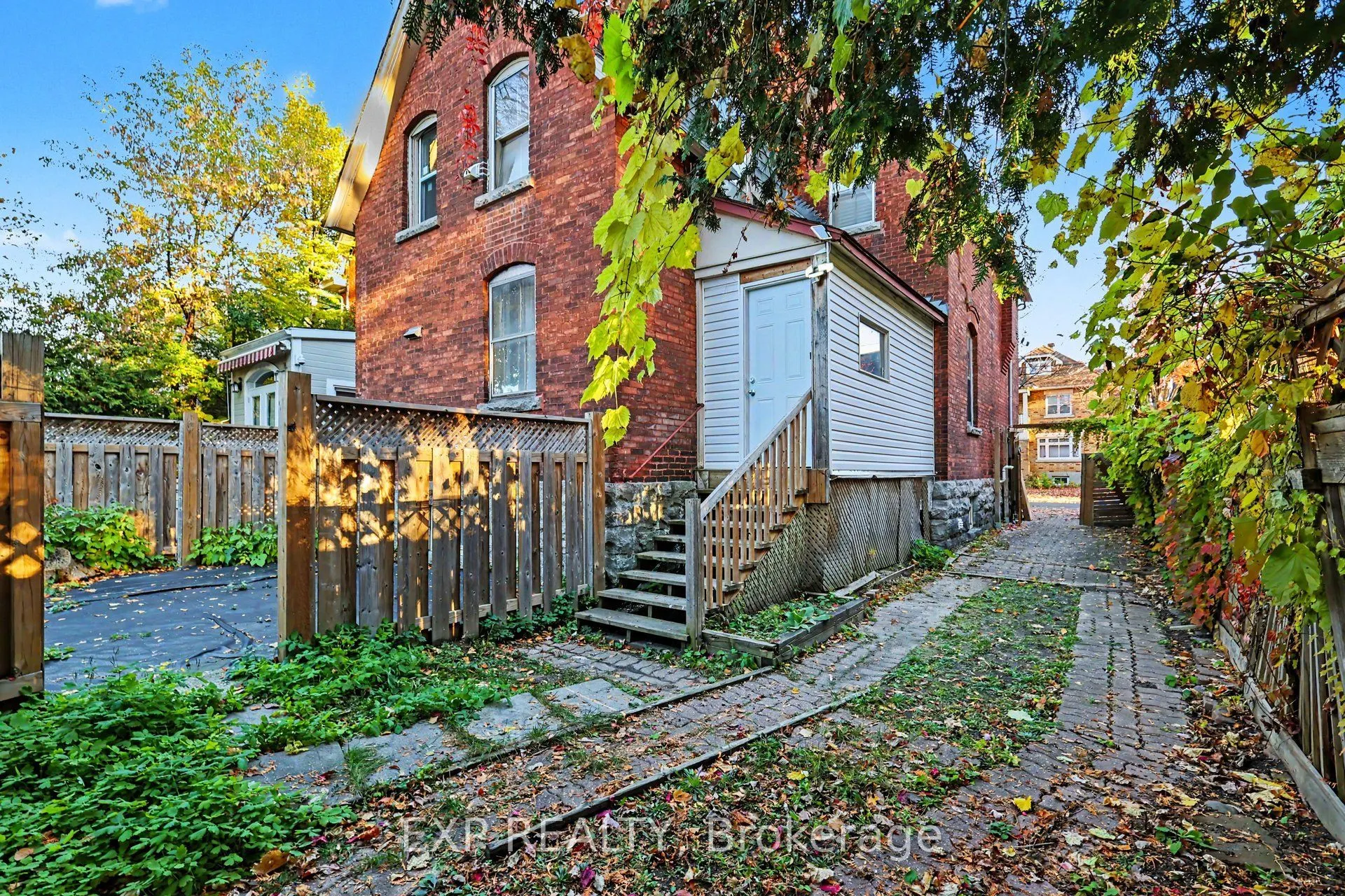 419 Besserer Street