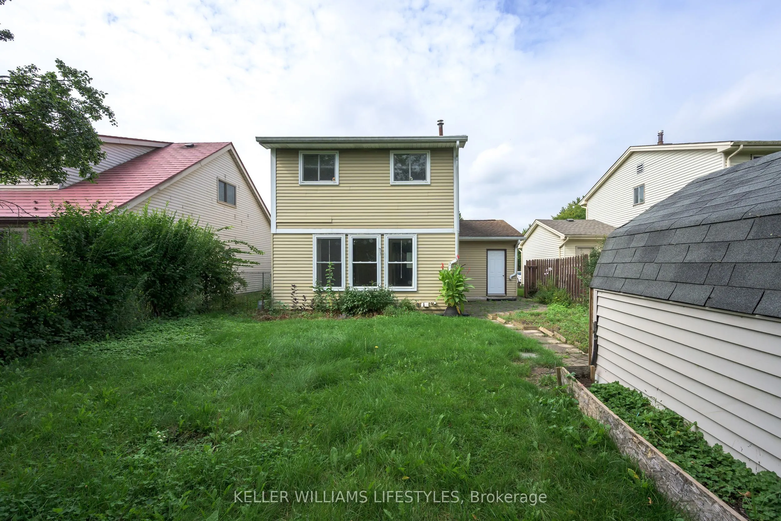 1024 Jalna Boulevard