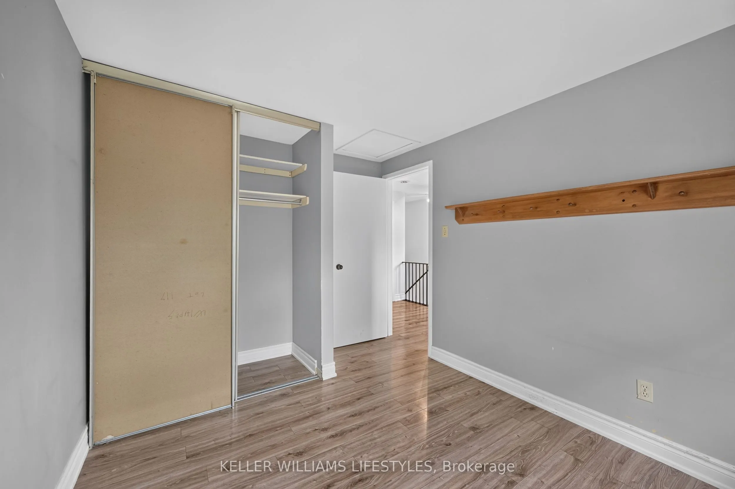 1024 Jalna Boulevard
