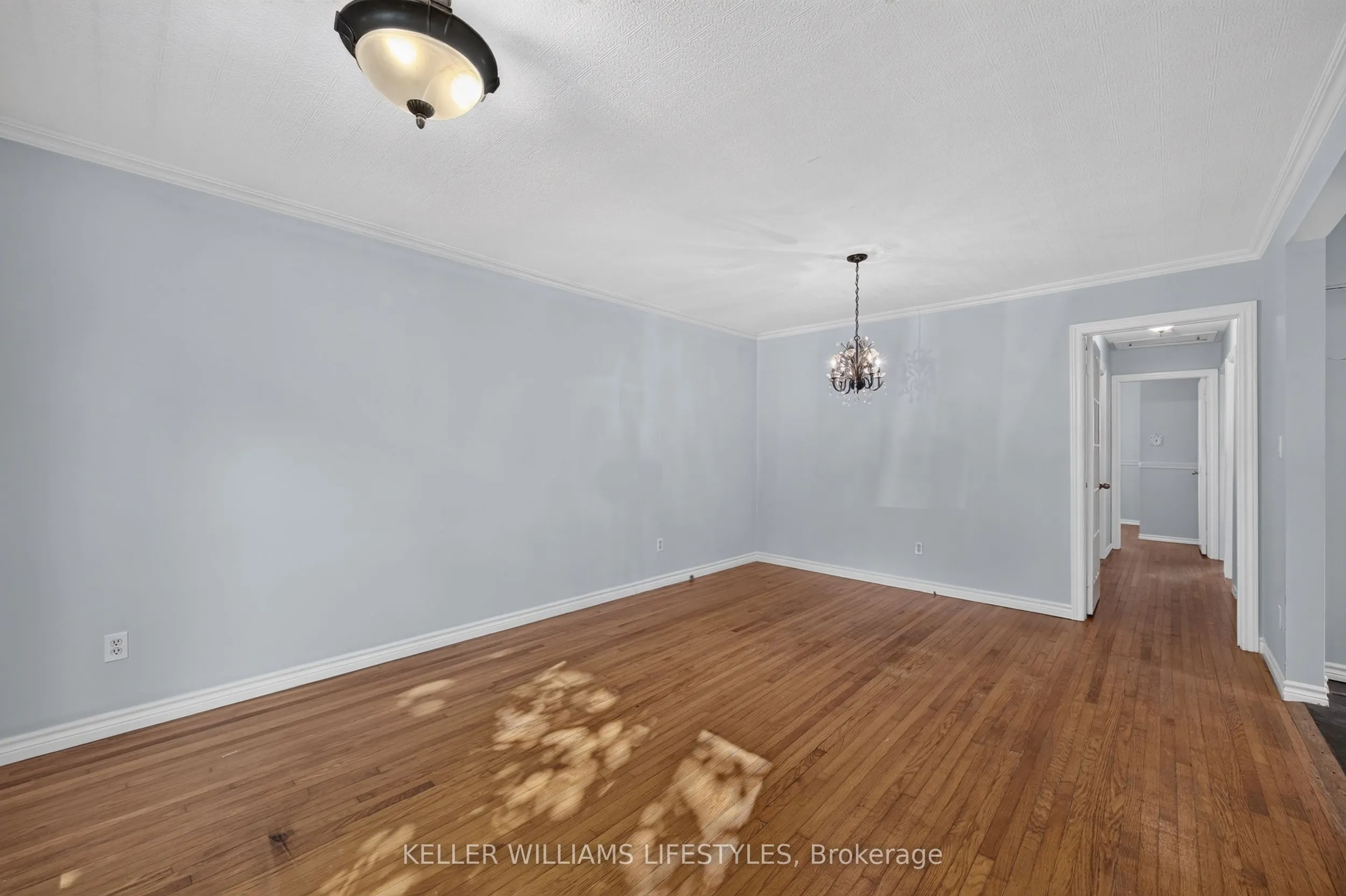 42 Stroud Crescent
