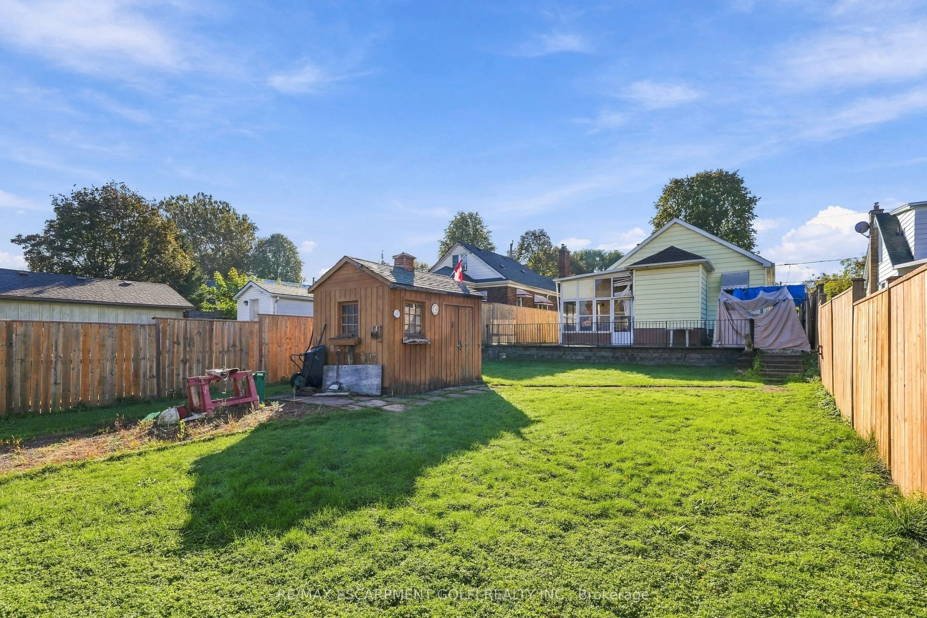 34 Pinecrest Avenue