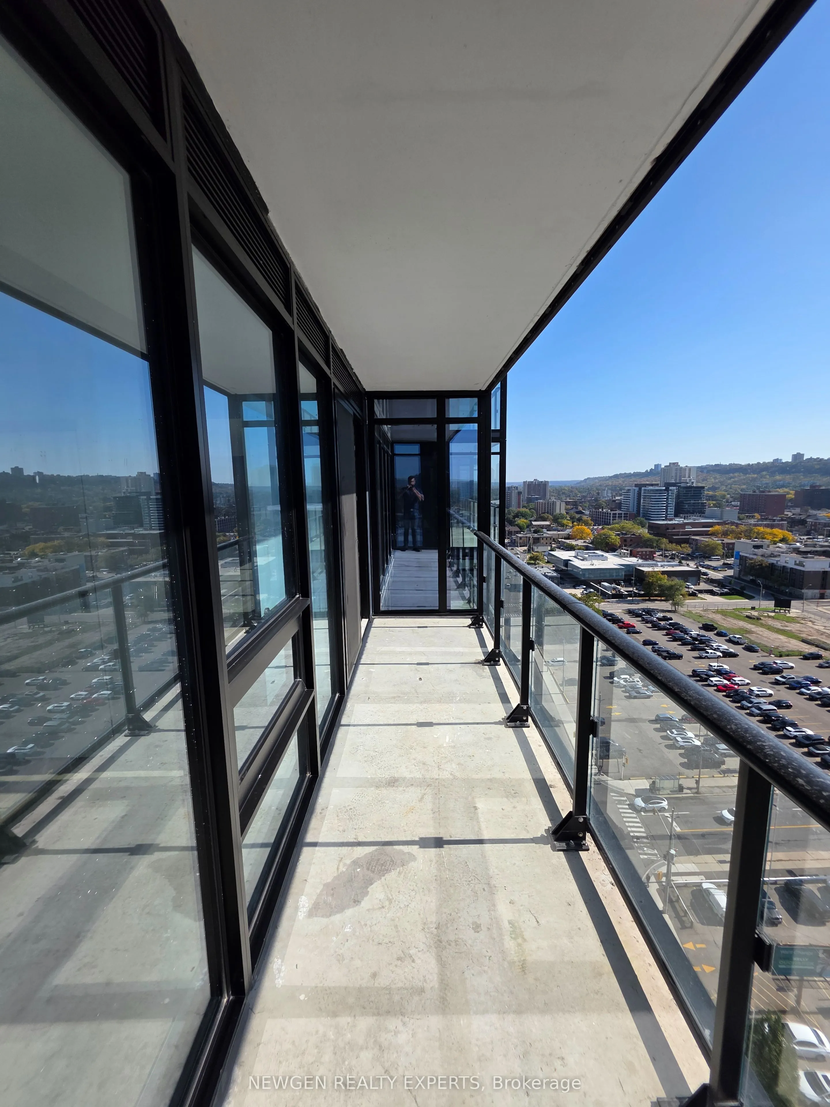 91 John Street N #1606