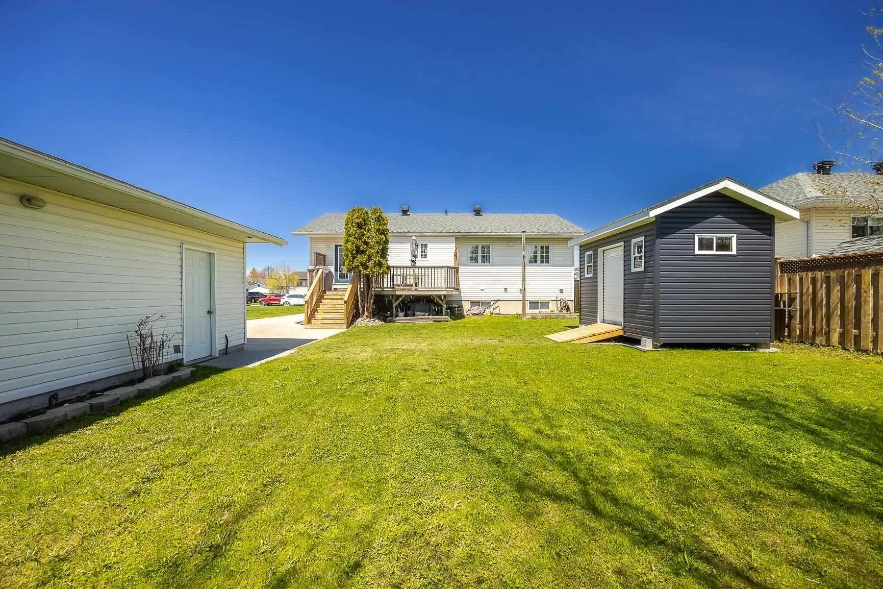11 Chatfield Drive