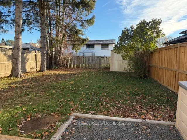 254 Perth Crescent