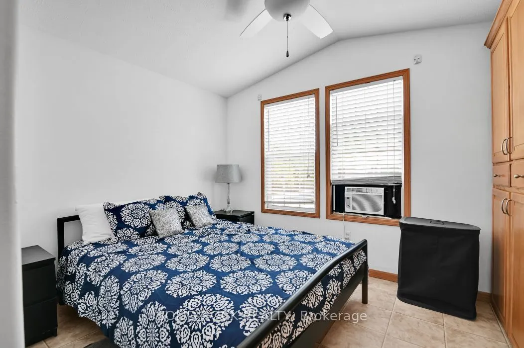 3535 St. Joseph Boulevard #90
