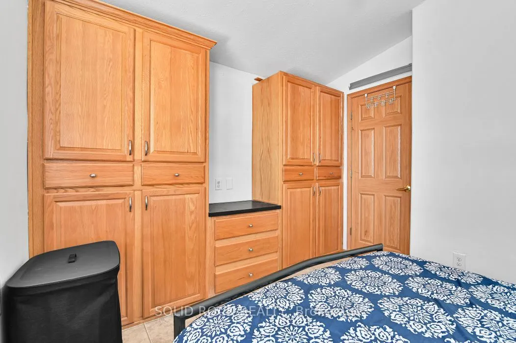 3535 St. Joseph Boulevard #90