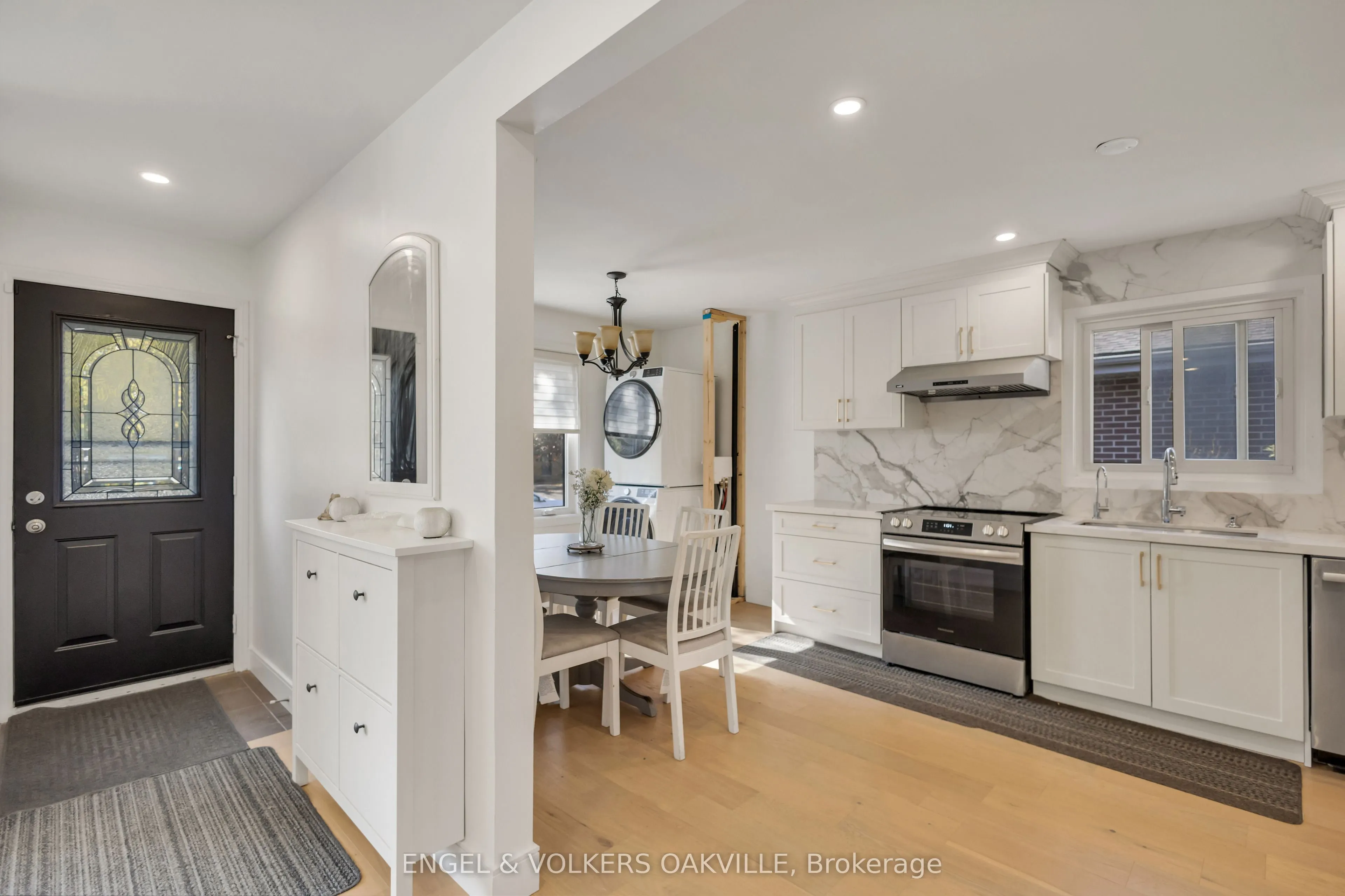 25 Hines Crescent