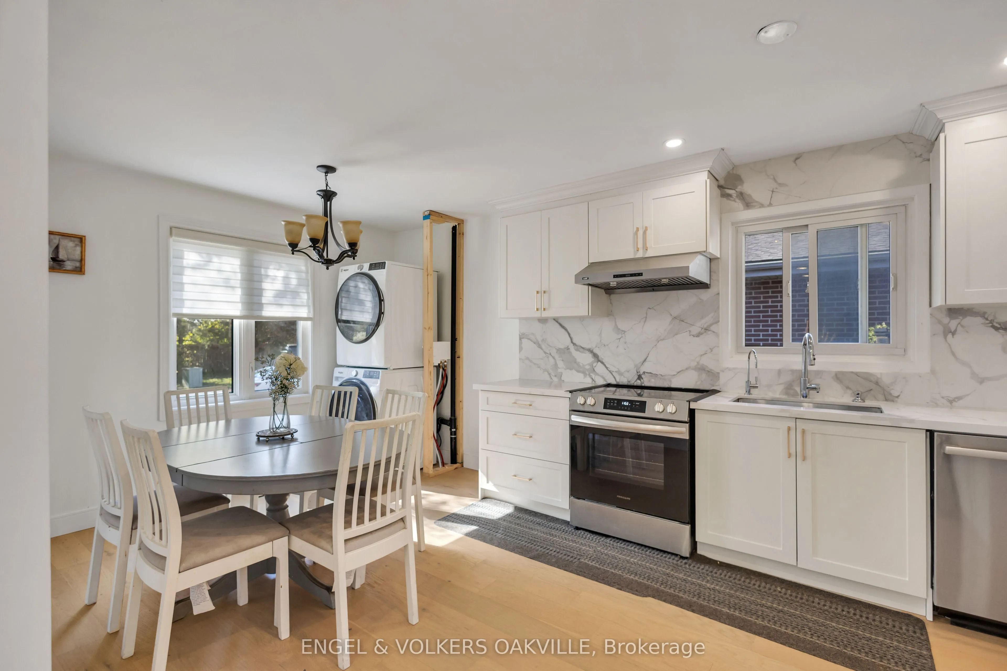 25 Hines Crescent