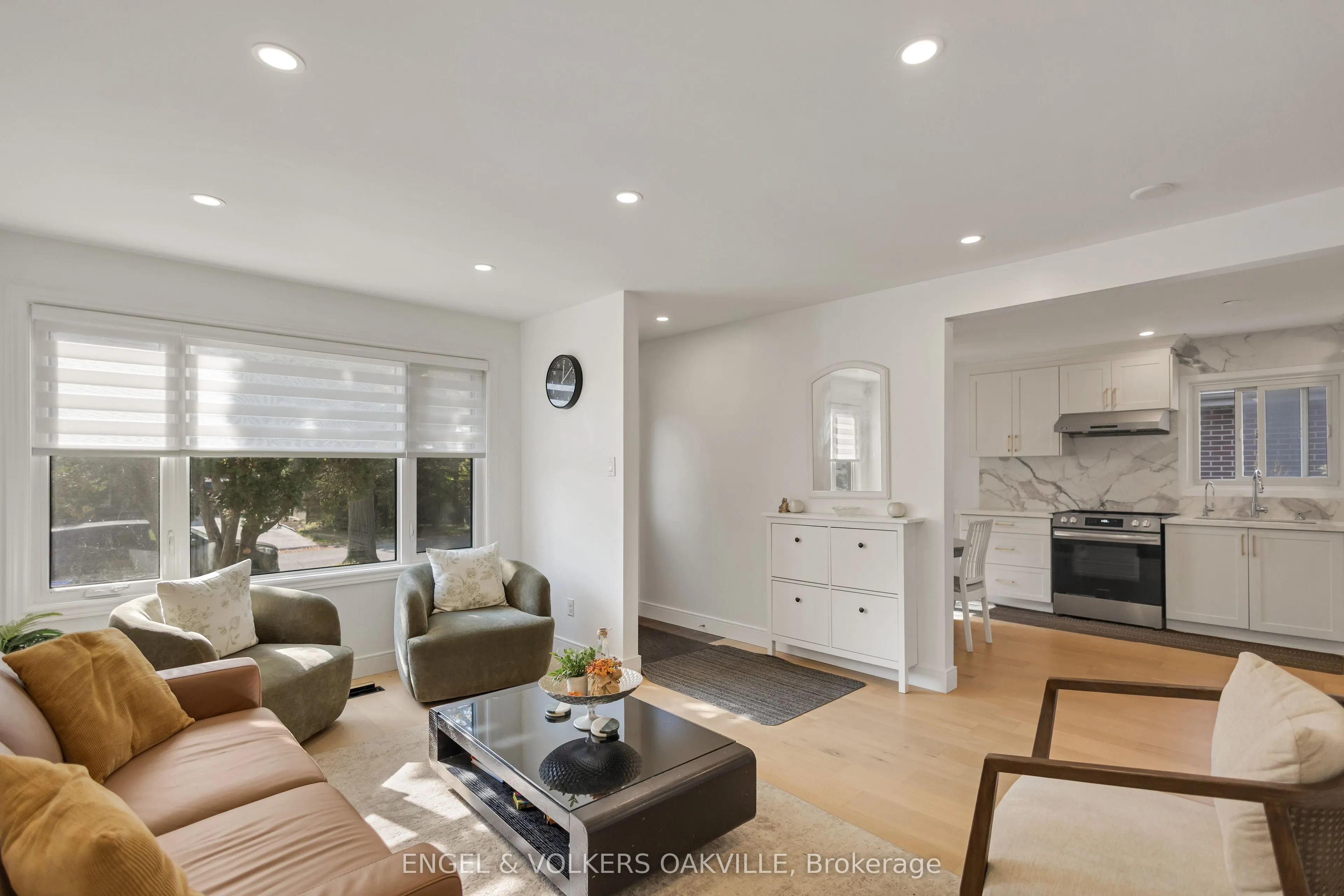 25 Hines Crescent