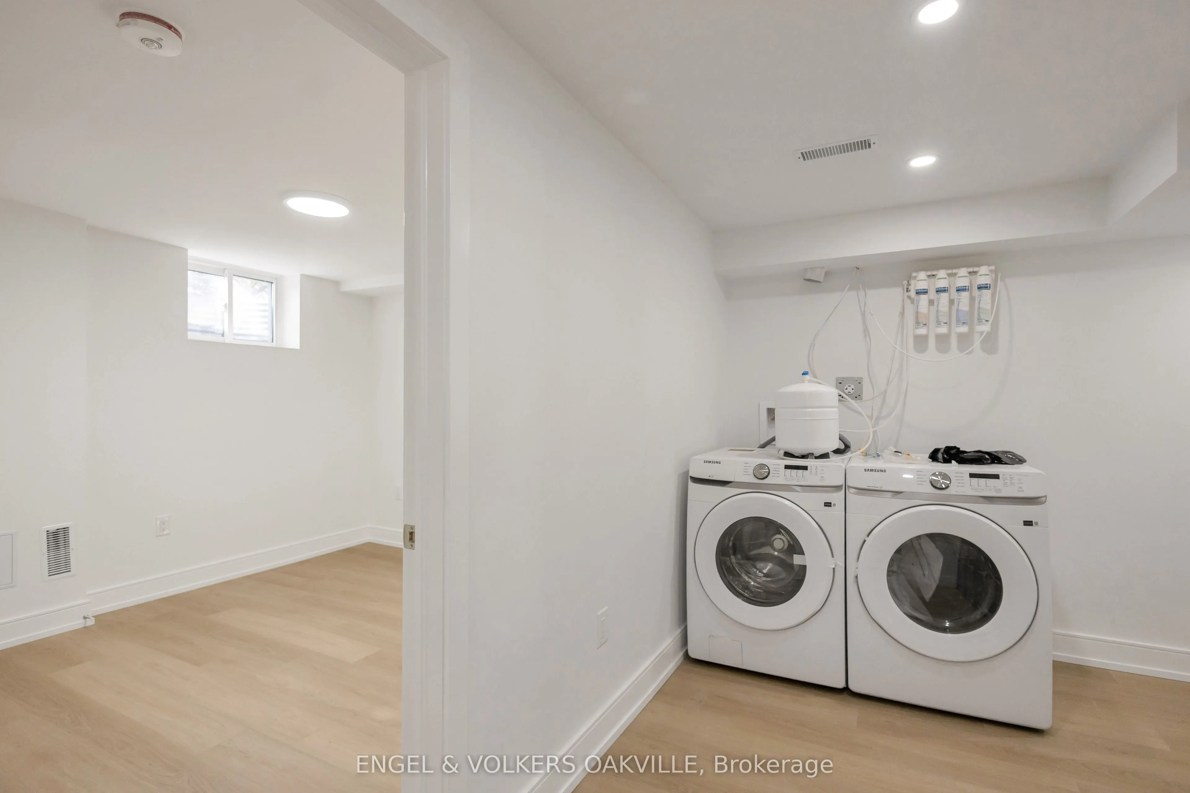 25 Hines Crescent