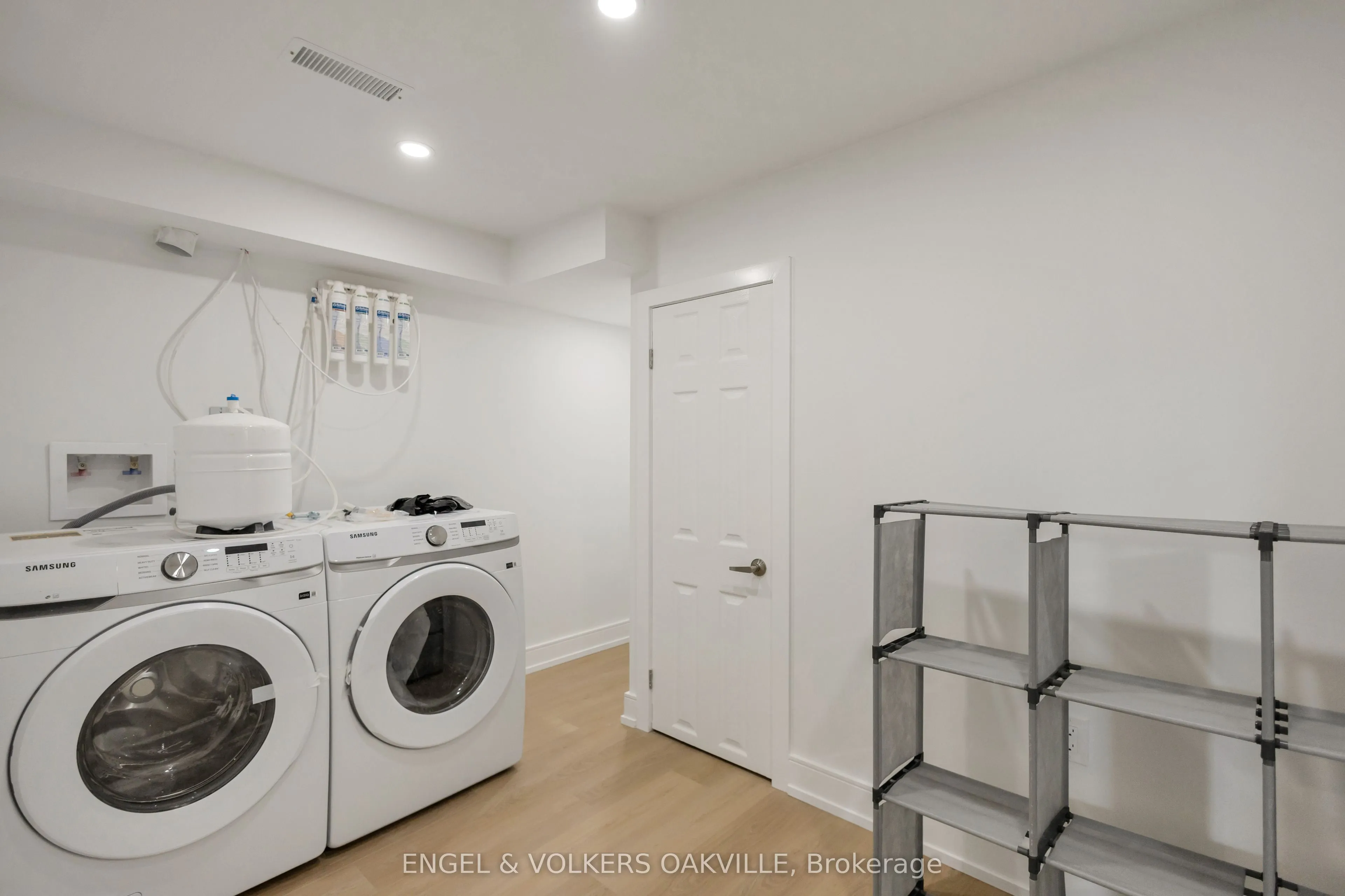 25 Hines Crescent