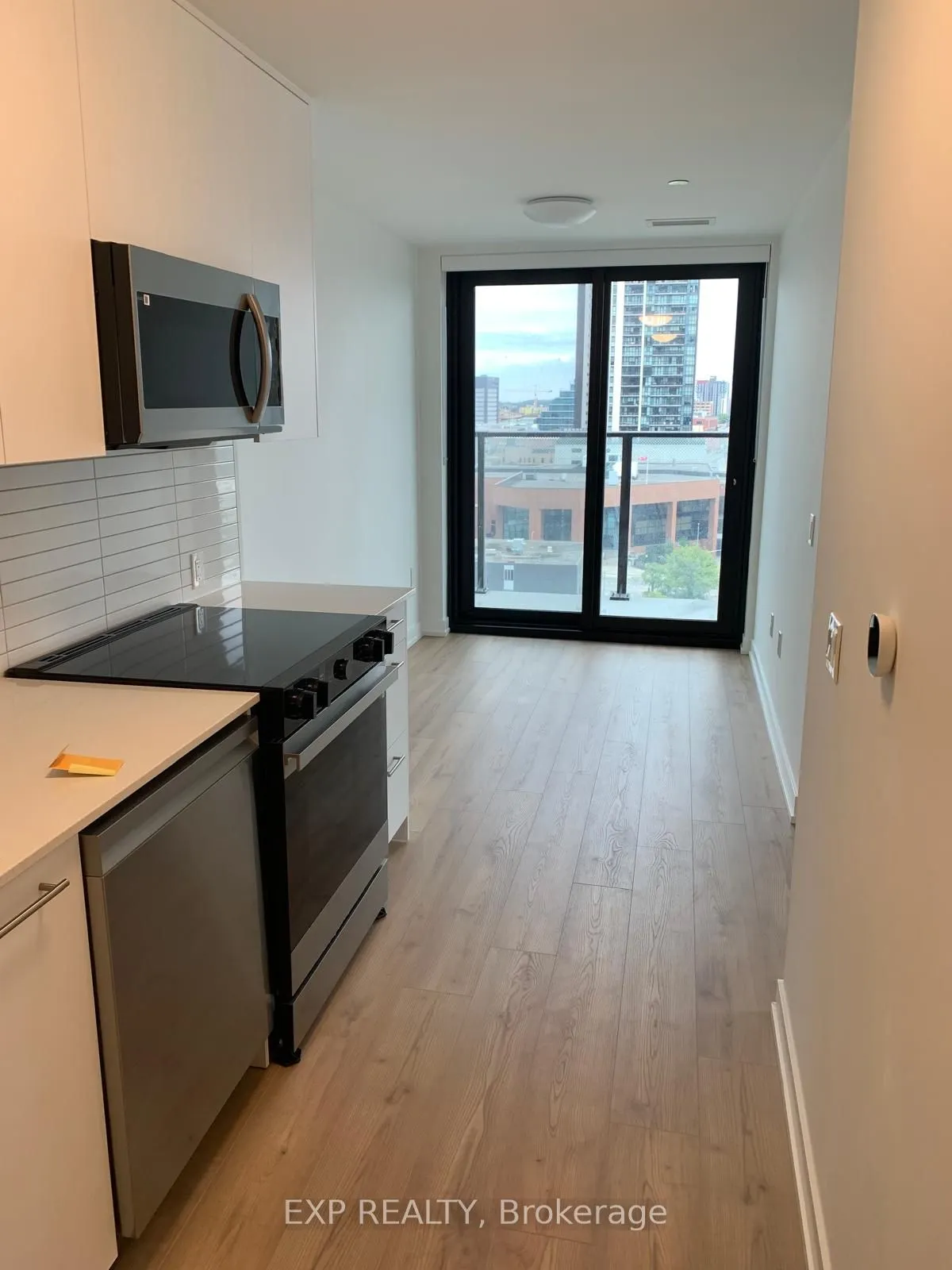 30 Francis Street S #1103