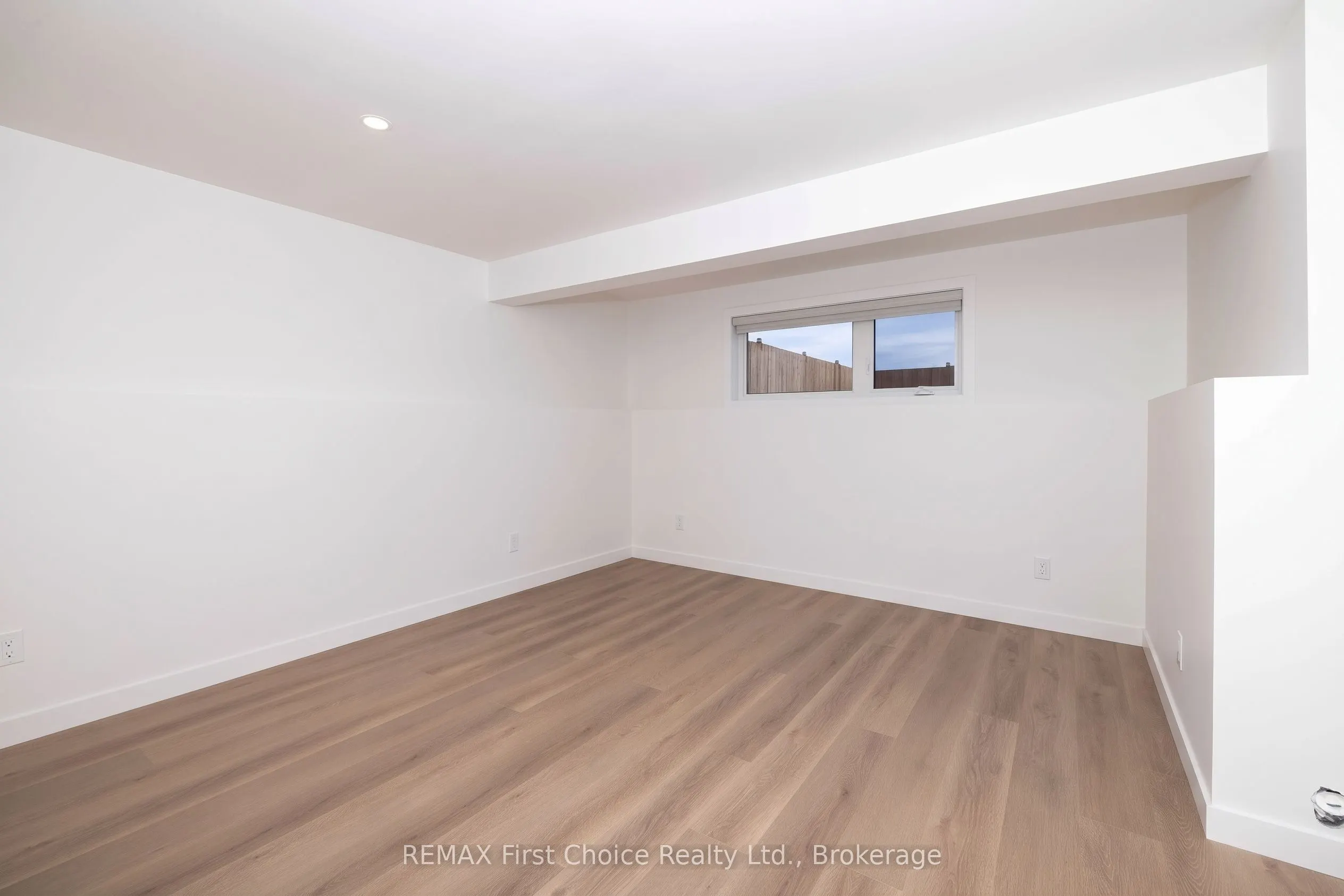 186 BRUIN Crescent