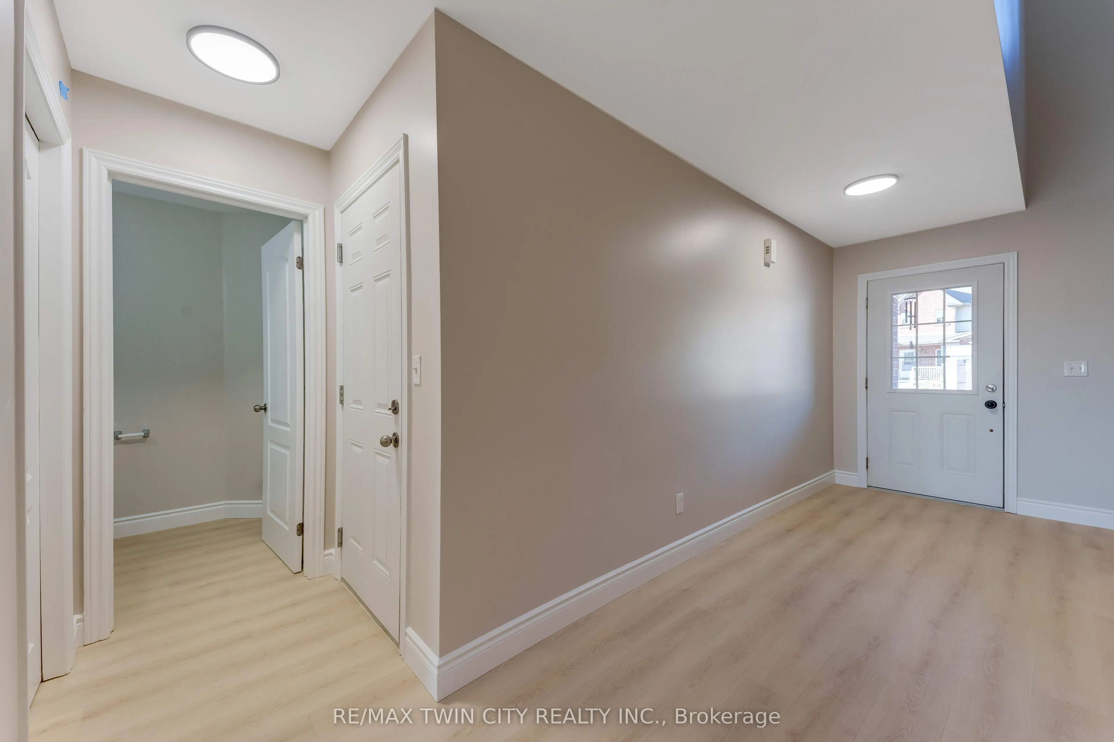 639 CRAWFORD Crescent