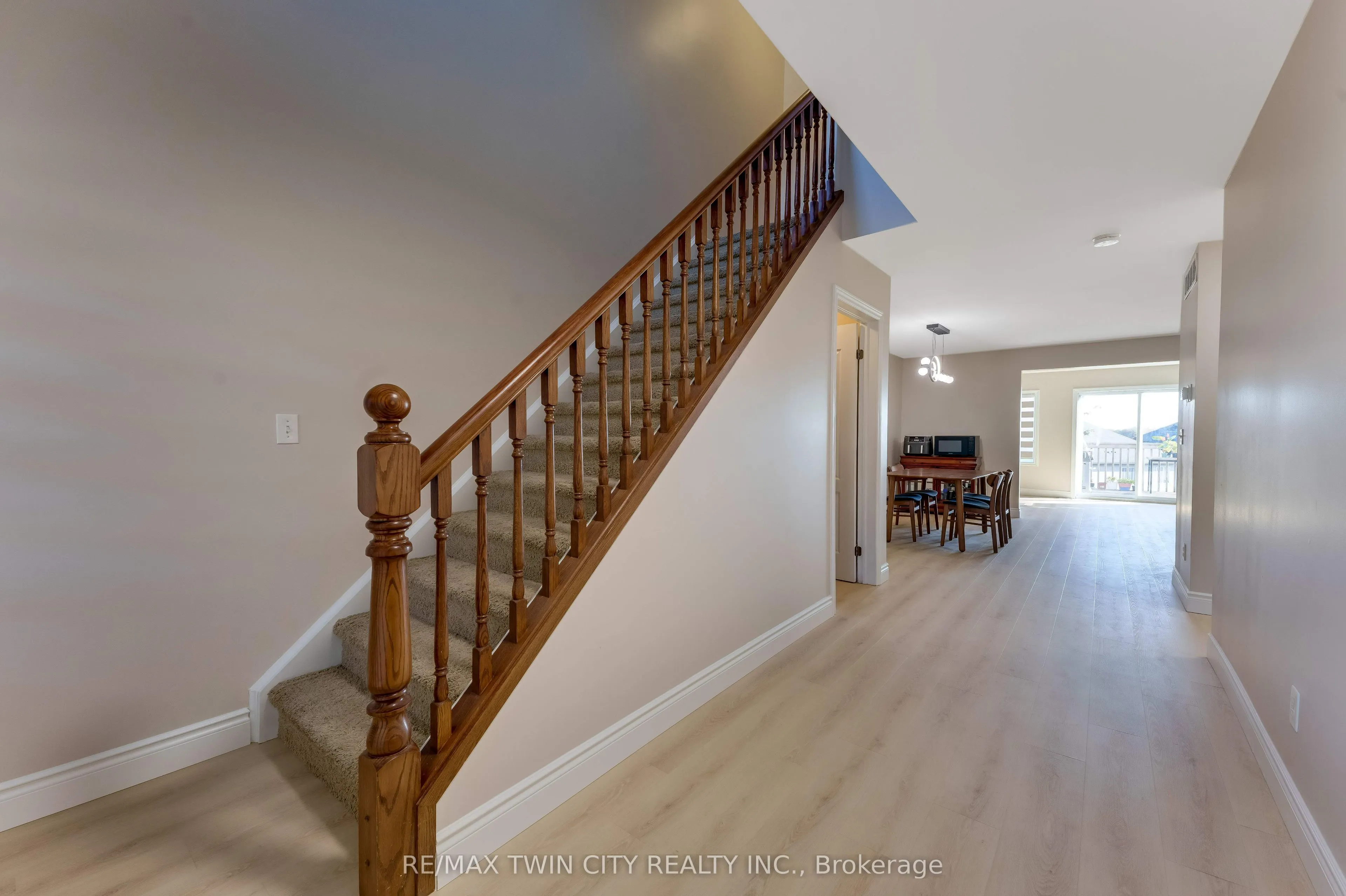 639 CRAWFORD Crescent