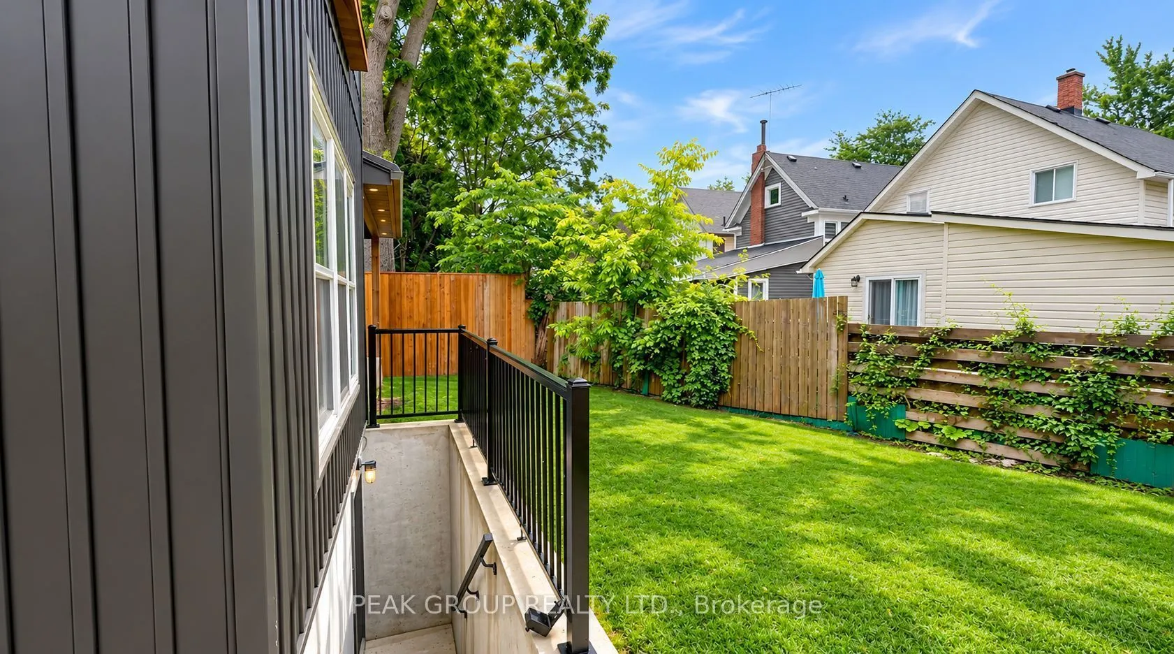 4567 Ryerson Crescent #LOWER