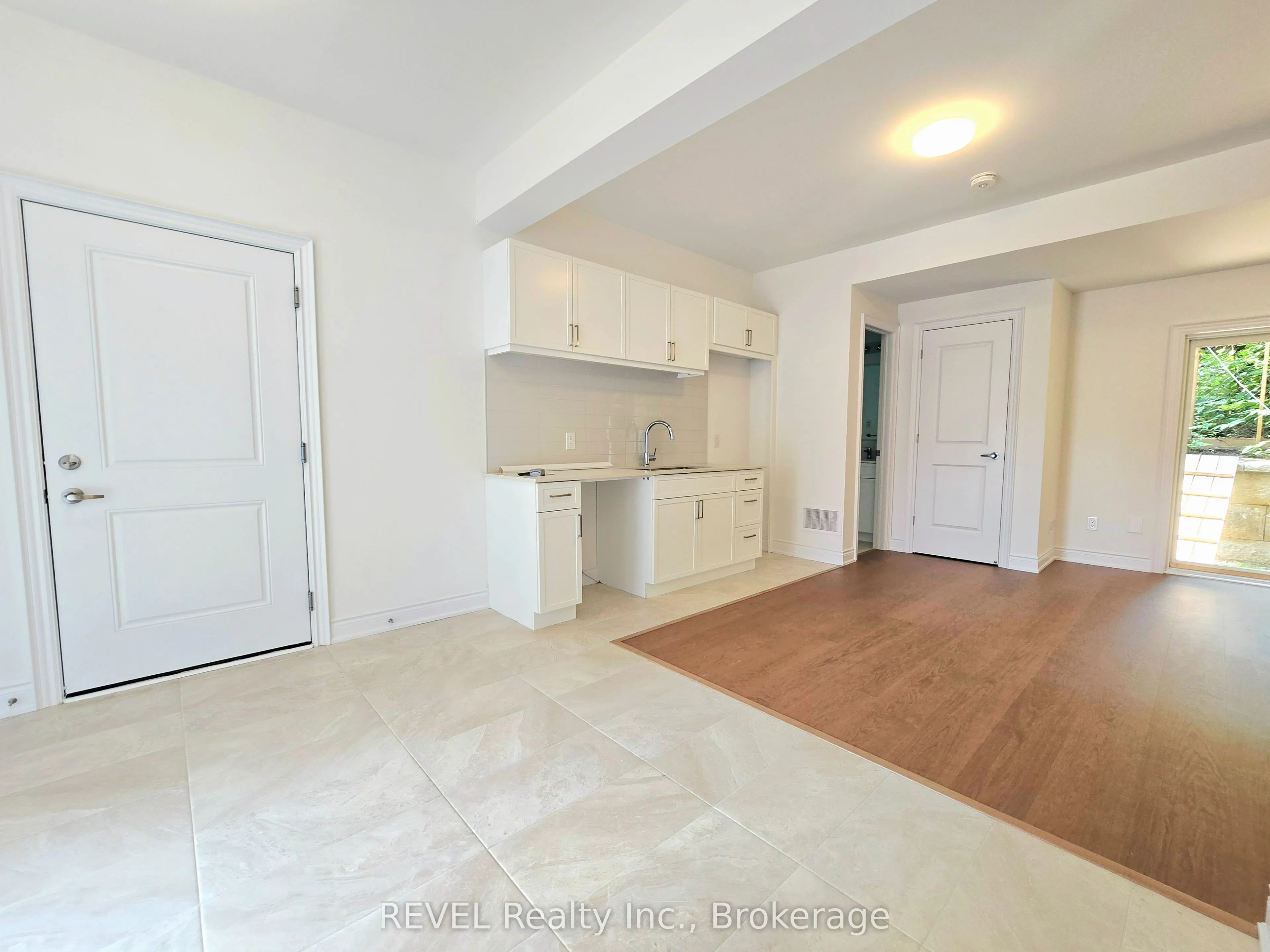 15 Lake Street #2