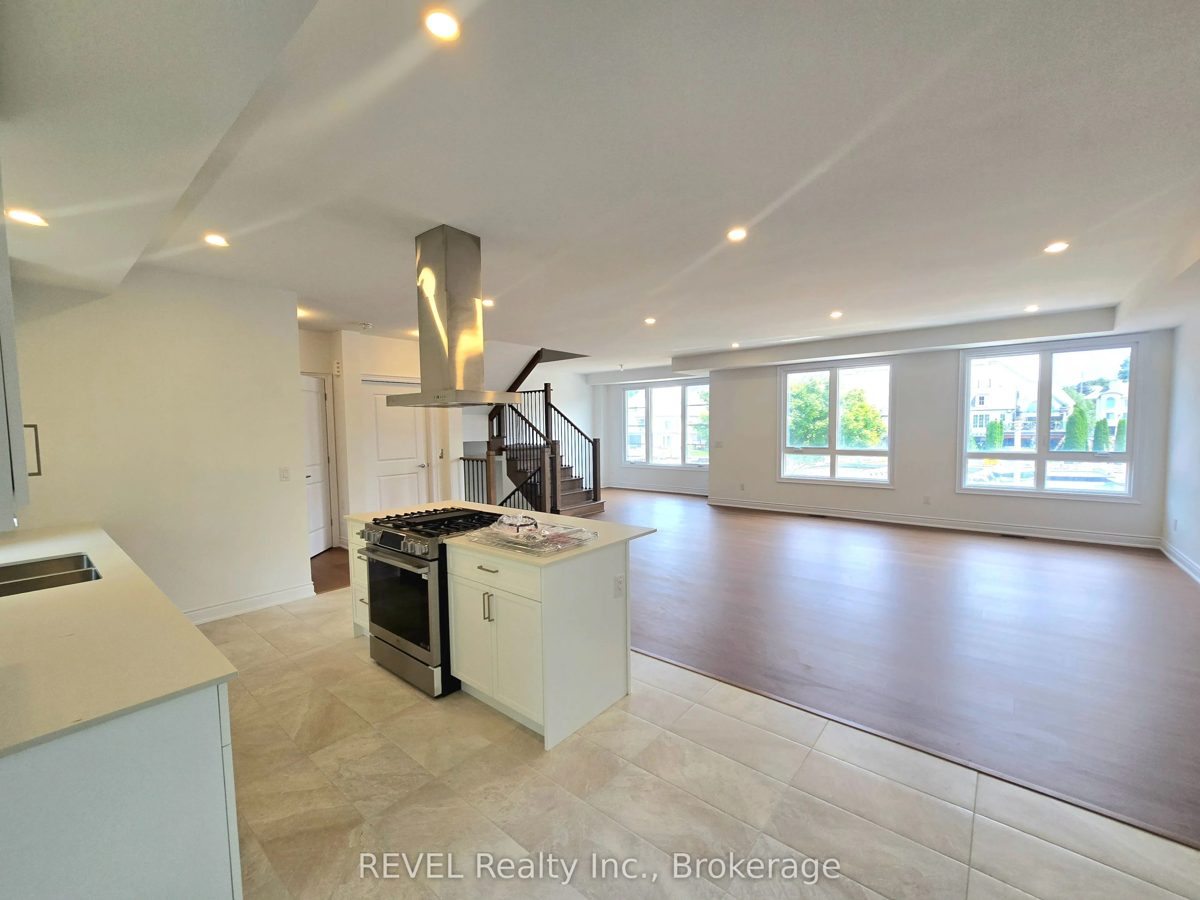 15 Lake Street #2