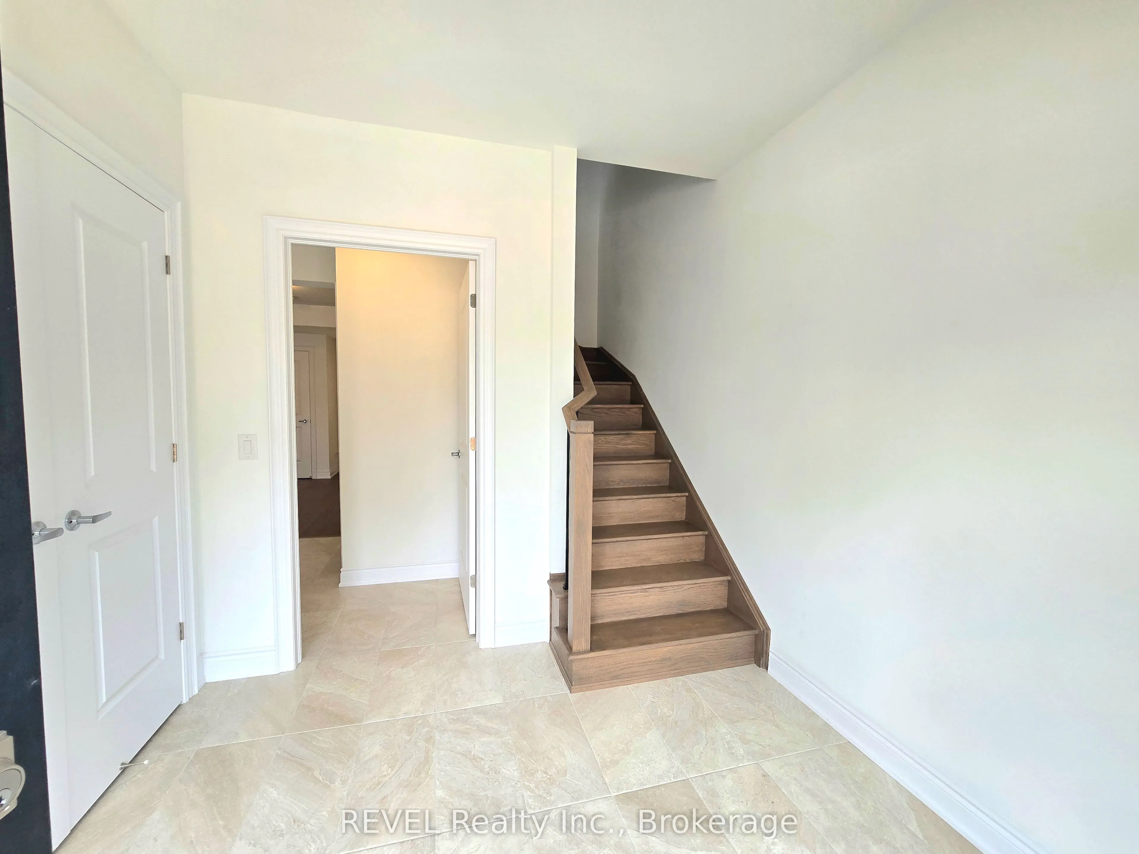 15 Lake Street #2