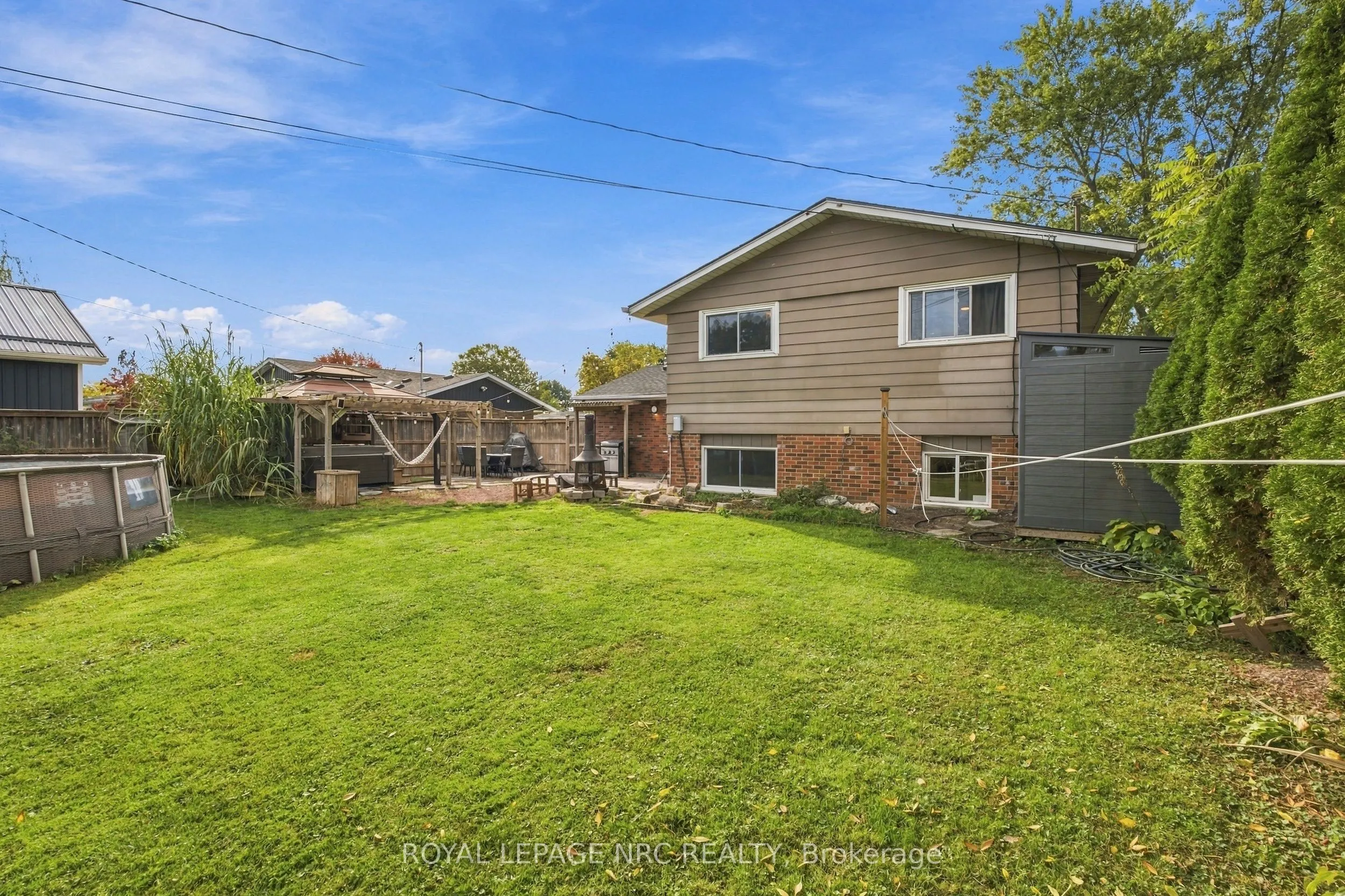 26 PINEHURST Drive