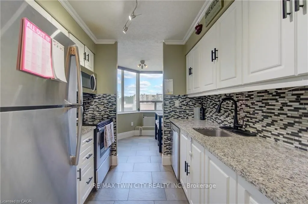 3227 KING Street E #409