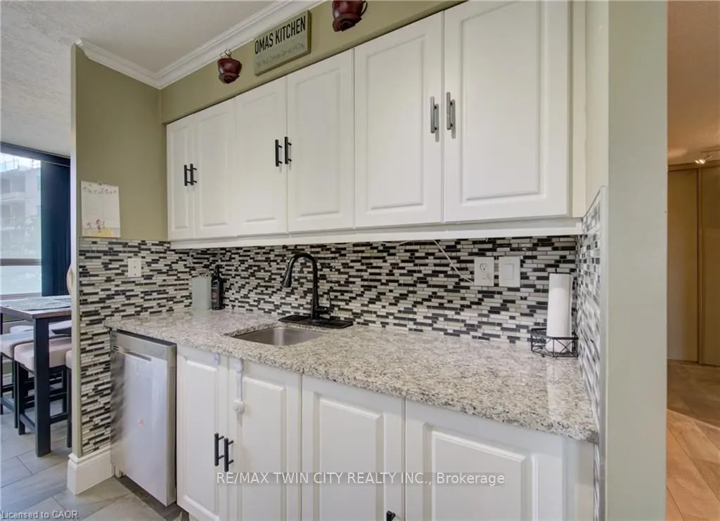 3227 KING Street E #409