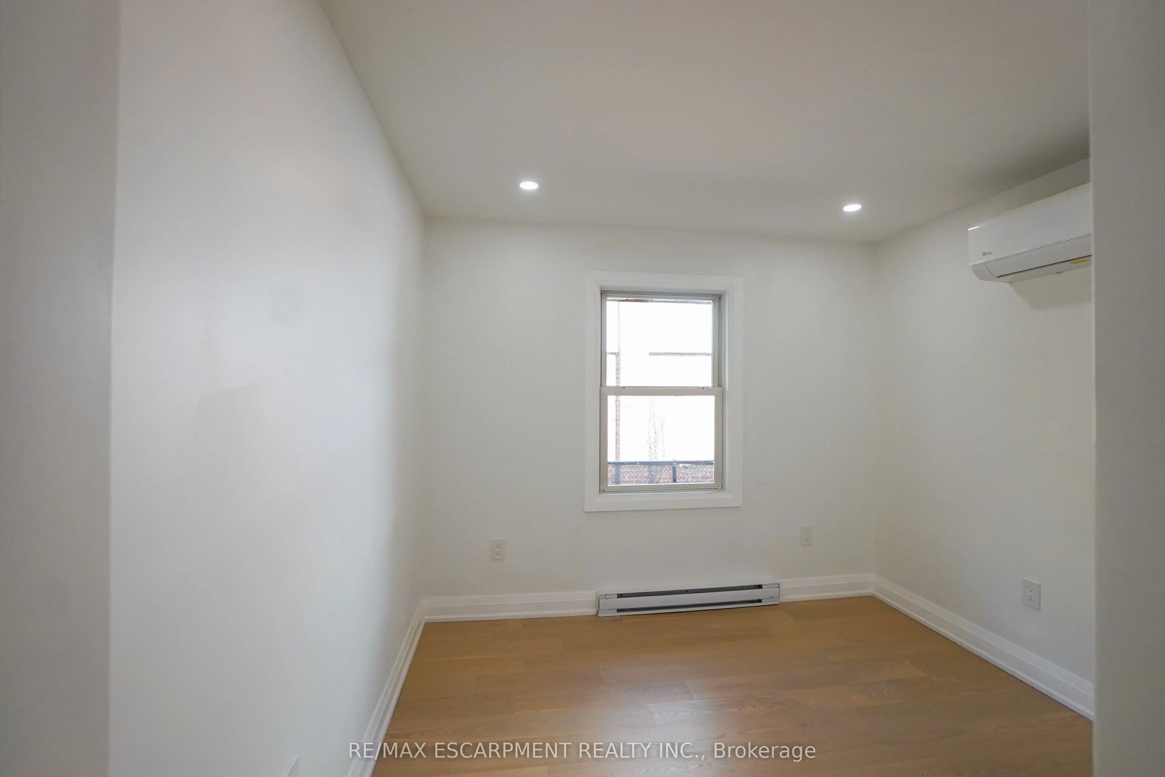 136 Warren Avenue