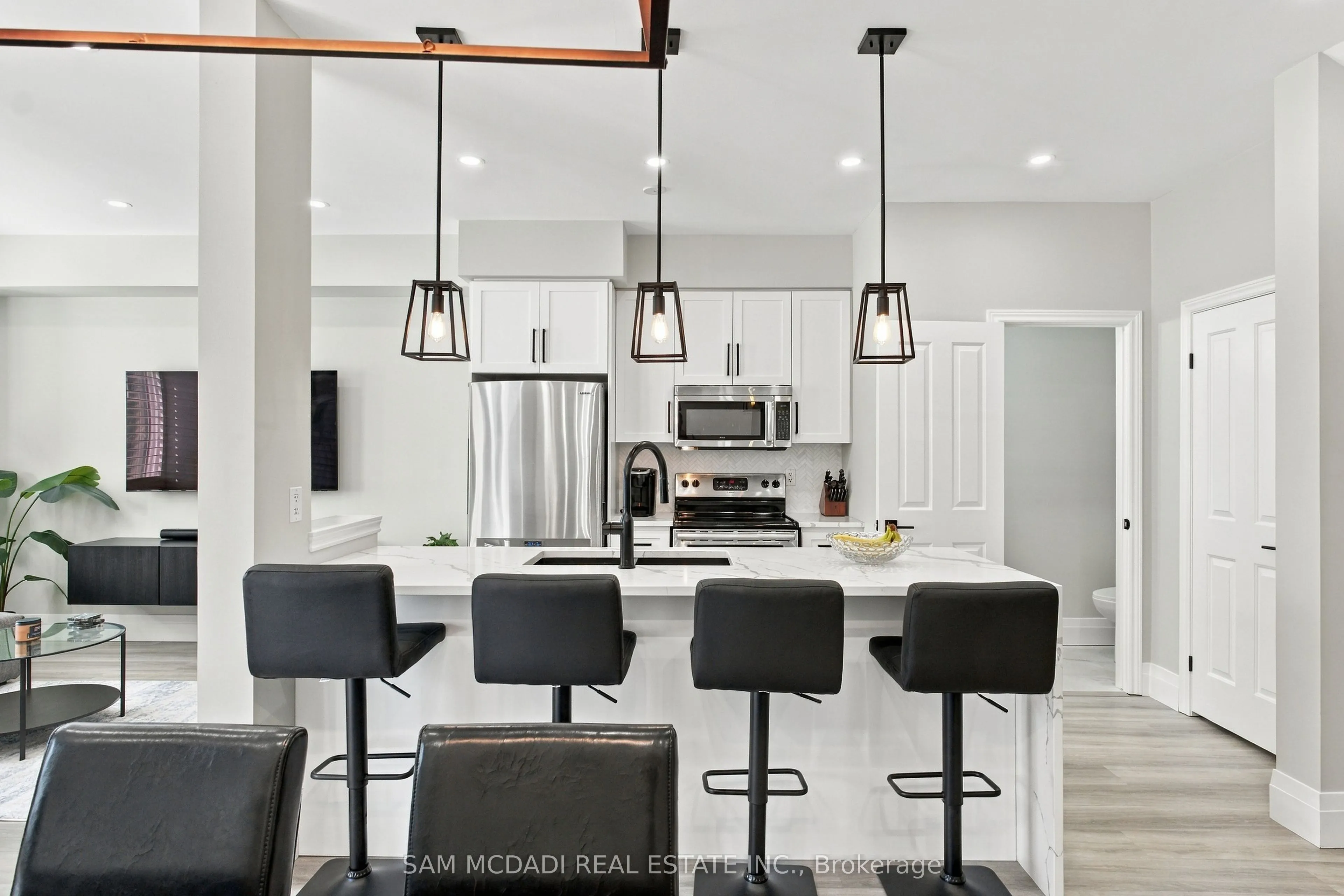 337 BEACH Boulevard #23