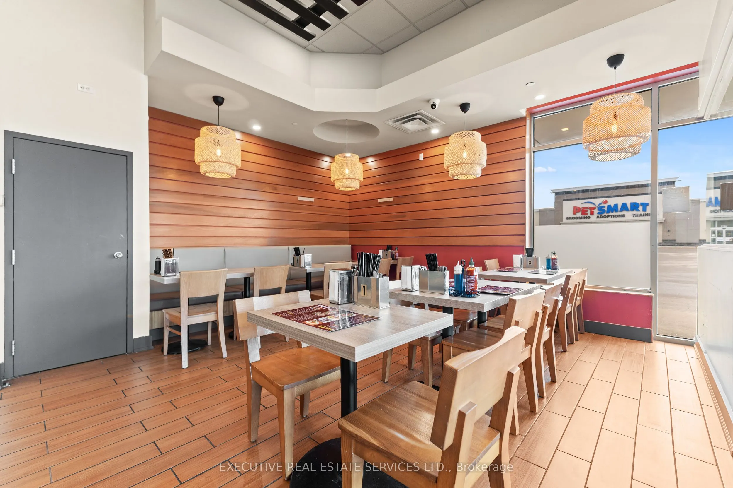 516 Centennial Parkway #101
