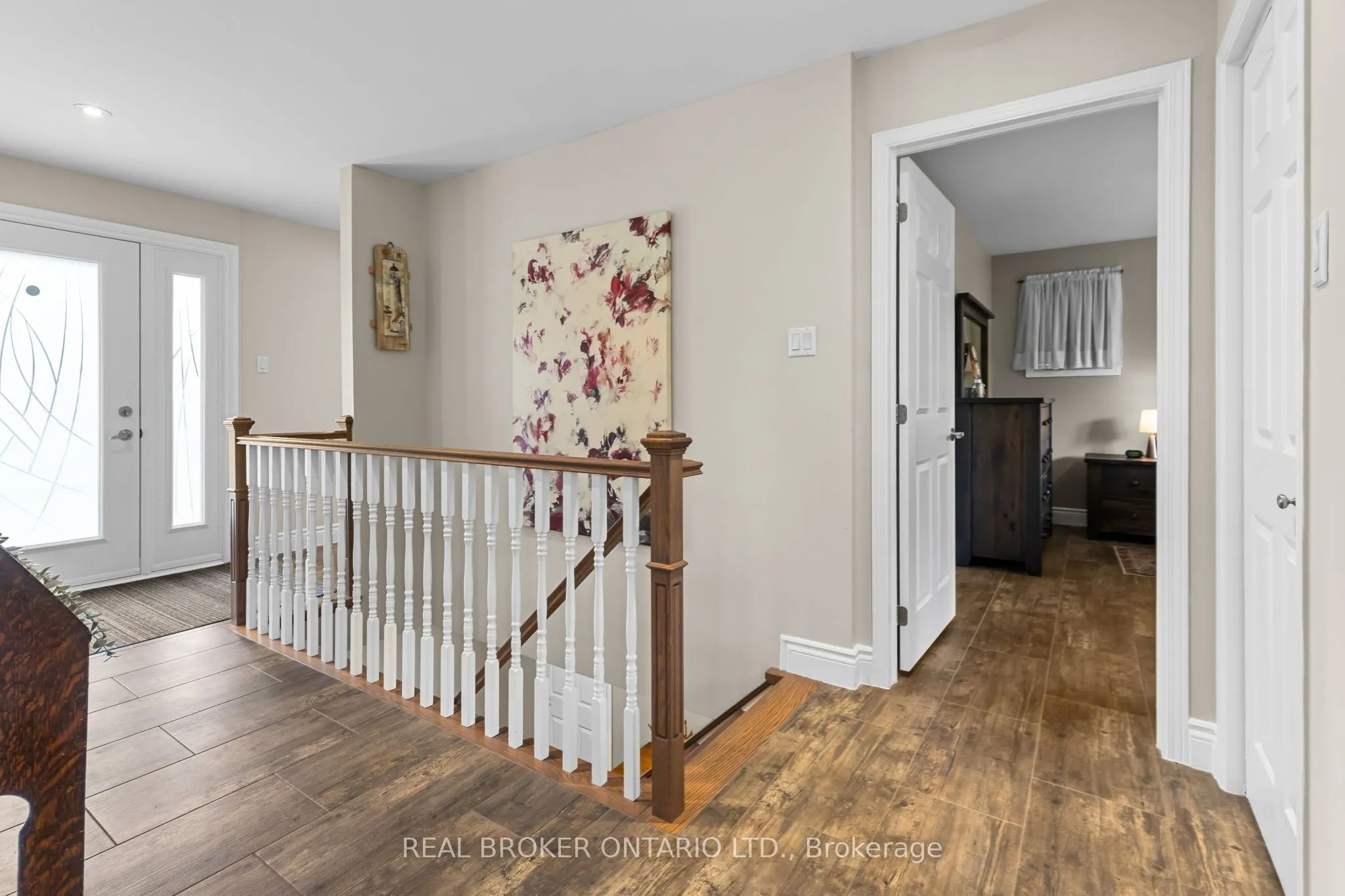 316 Clothier Street W
