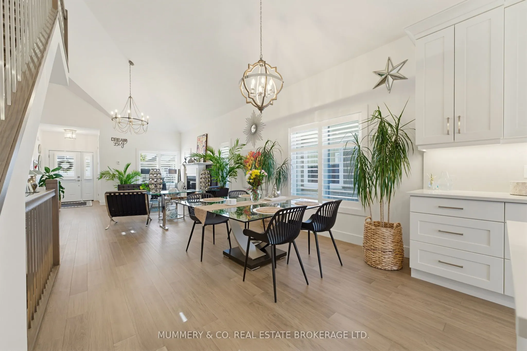 744 Nelson Street #11
