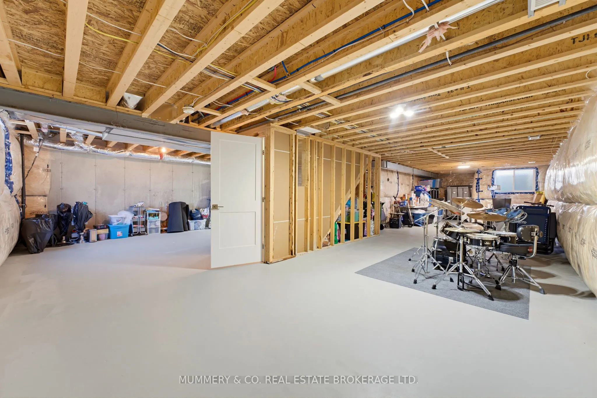 744 Nelson Street #11