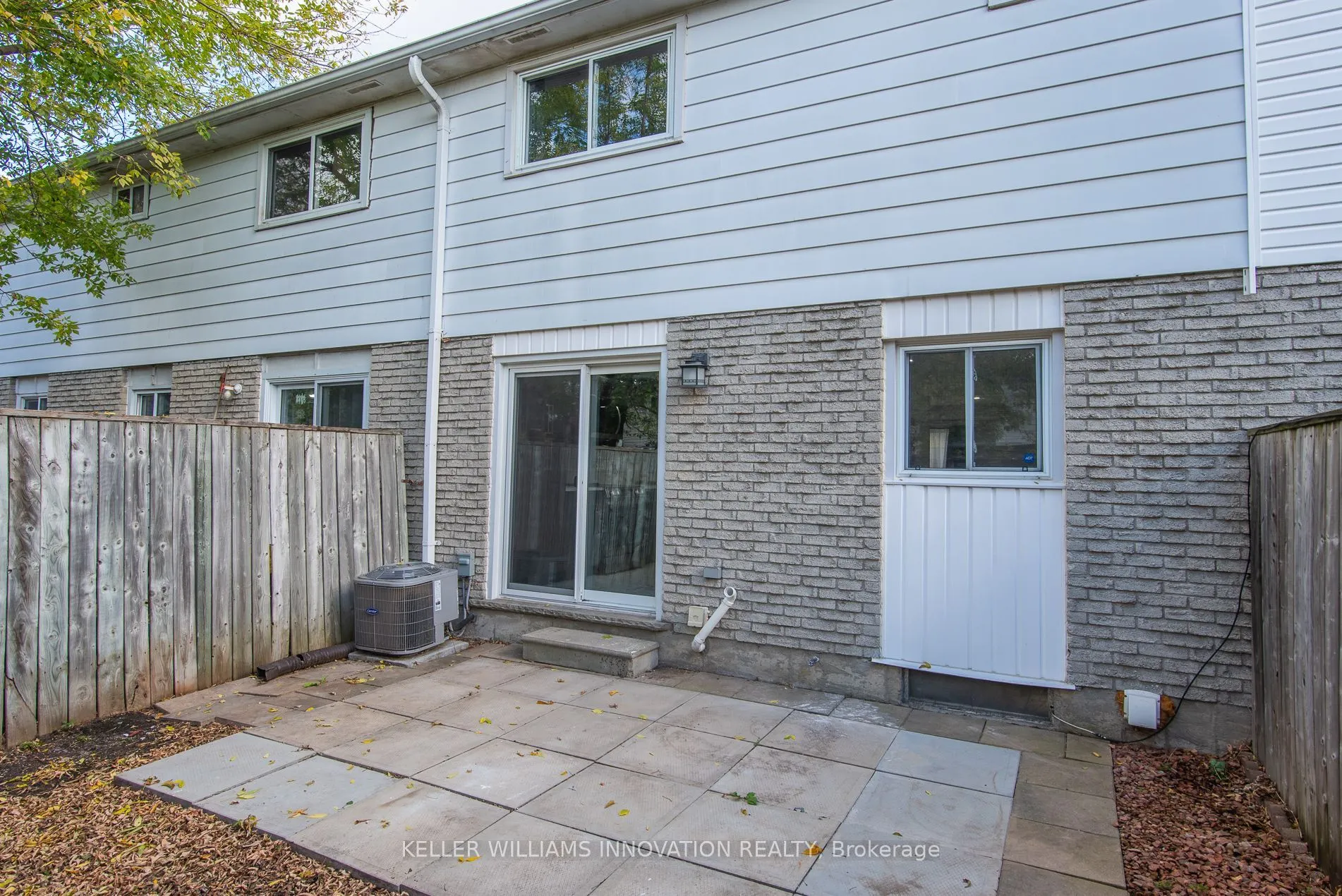 530 Parkview Crescent