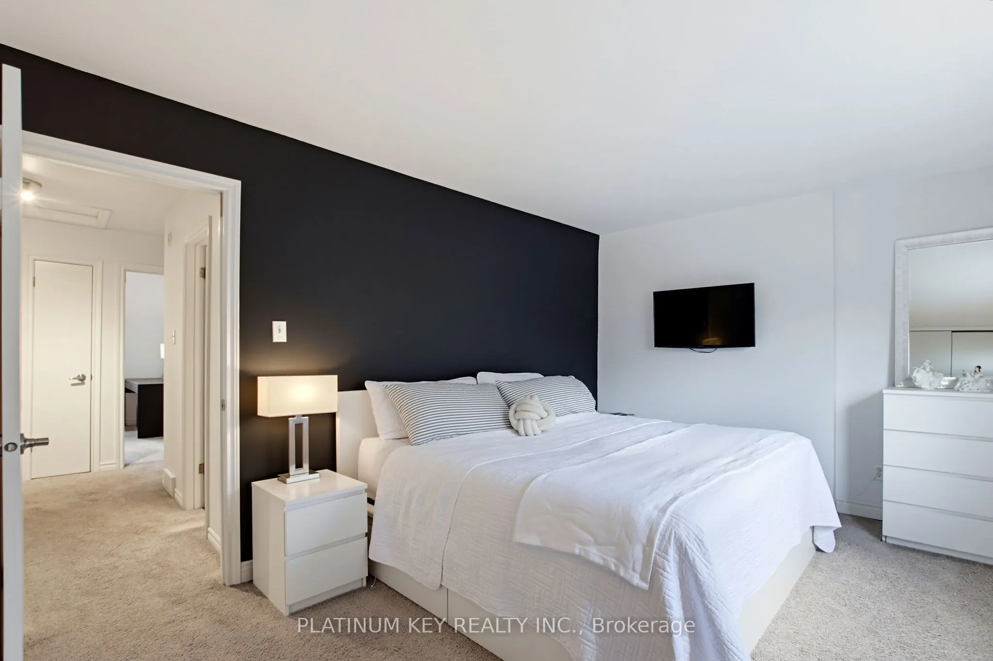 1328 Commissioners Road W #12