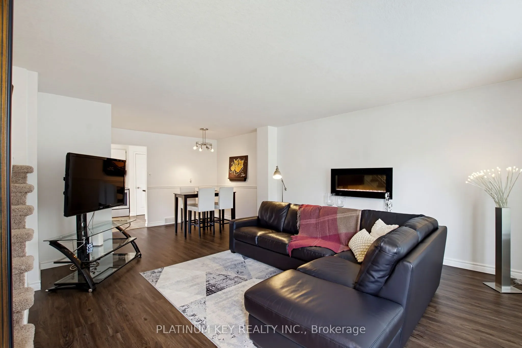 1328 Commissioners Road W #12