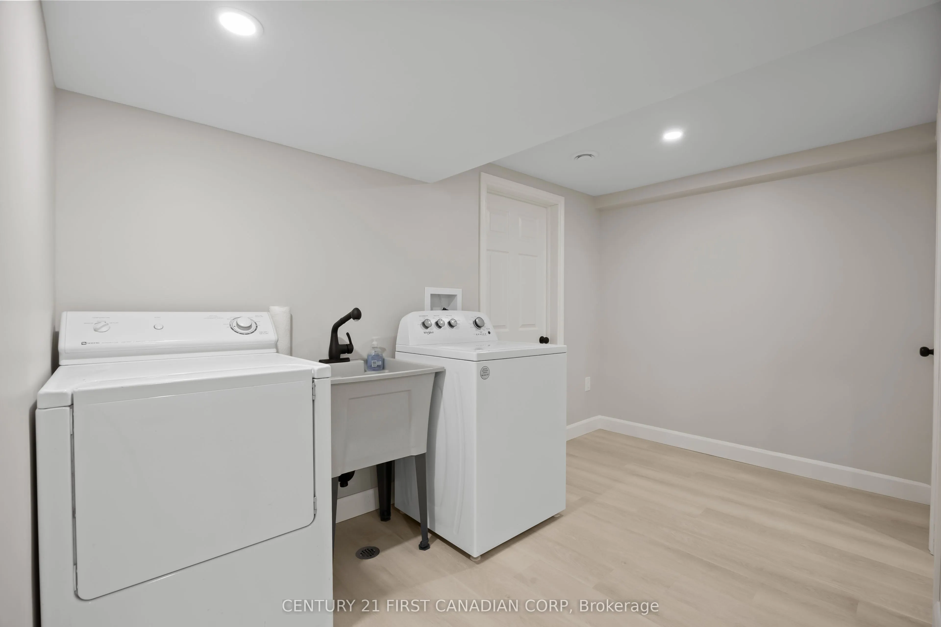 34314 Denfield Road