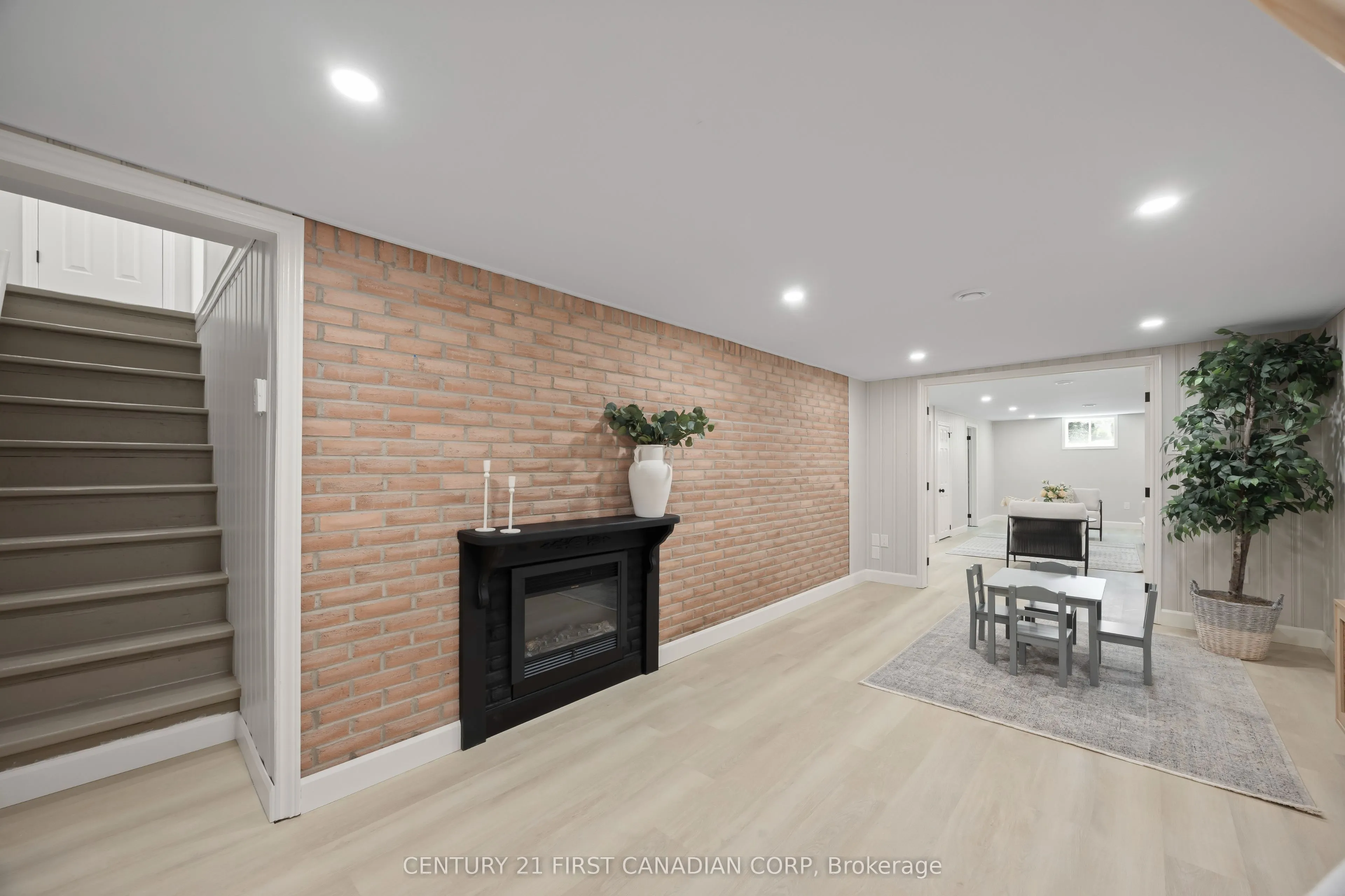 34314 Denfield Road