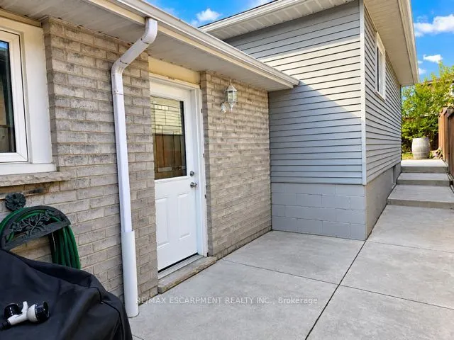 478 TEMPLEMEAD Drive